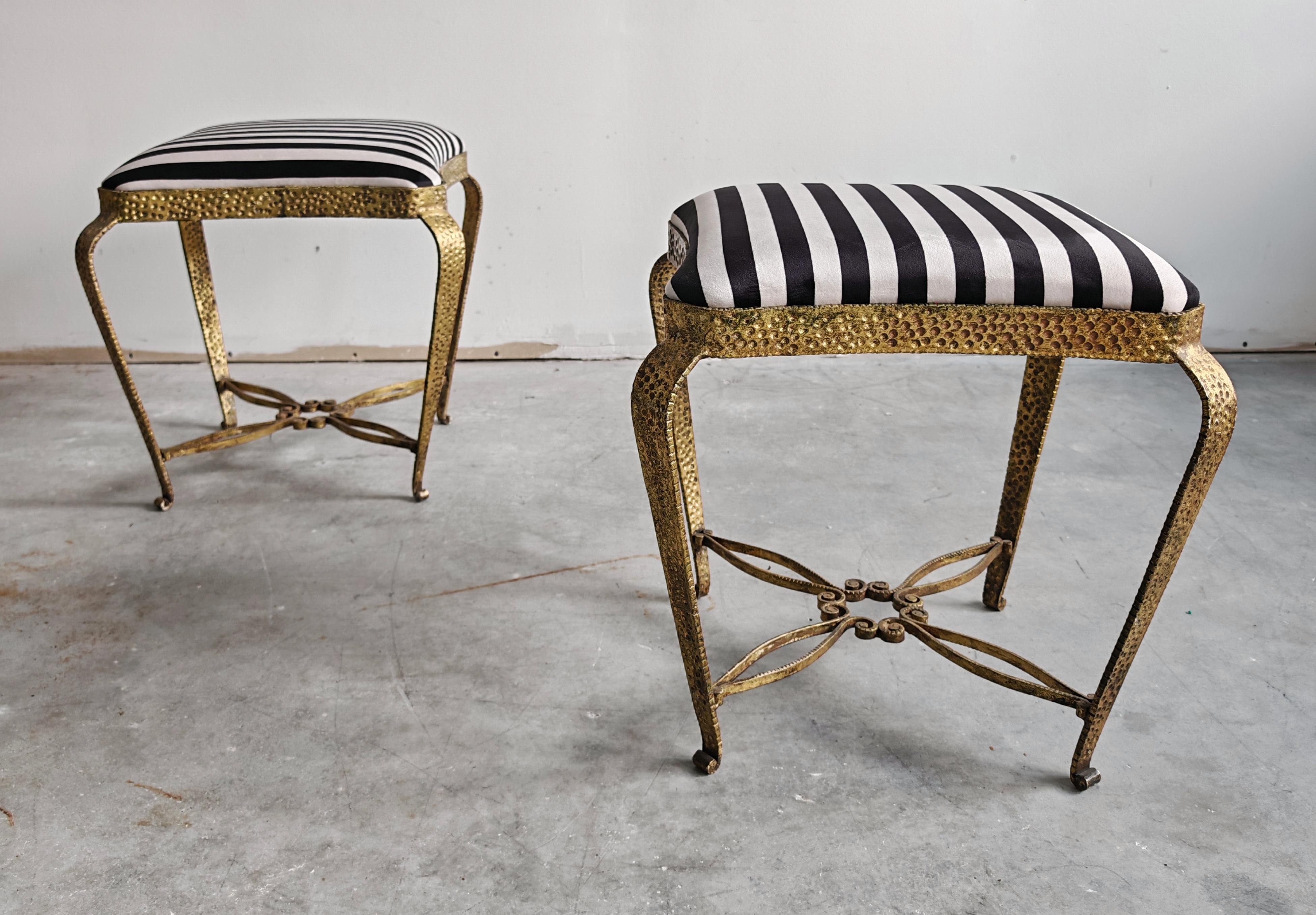 Zwei moderne Ottomane oder Poufs aus der Mitte des Jahrhunderts von Pier Luigi Colli, Italien 1950er Jahre im Angebot 5