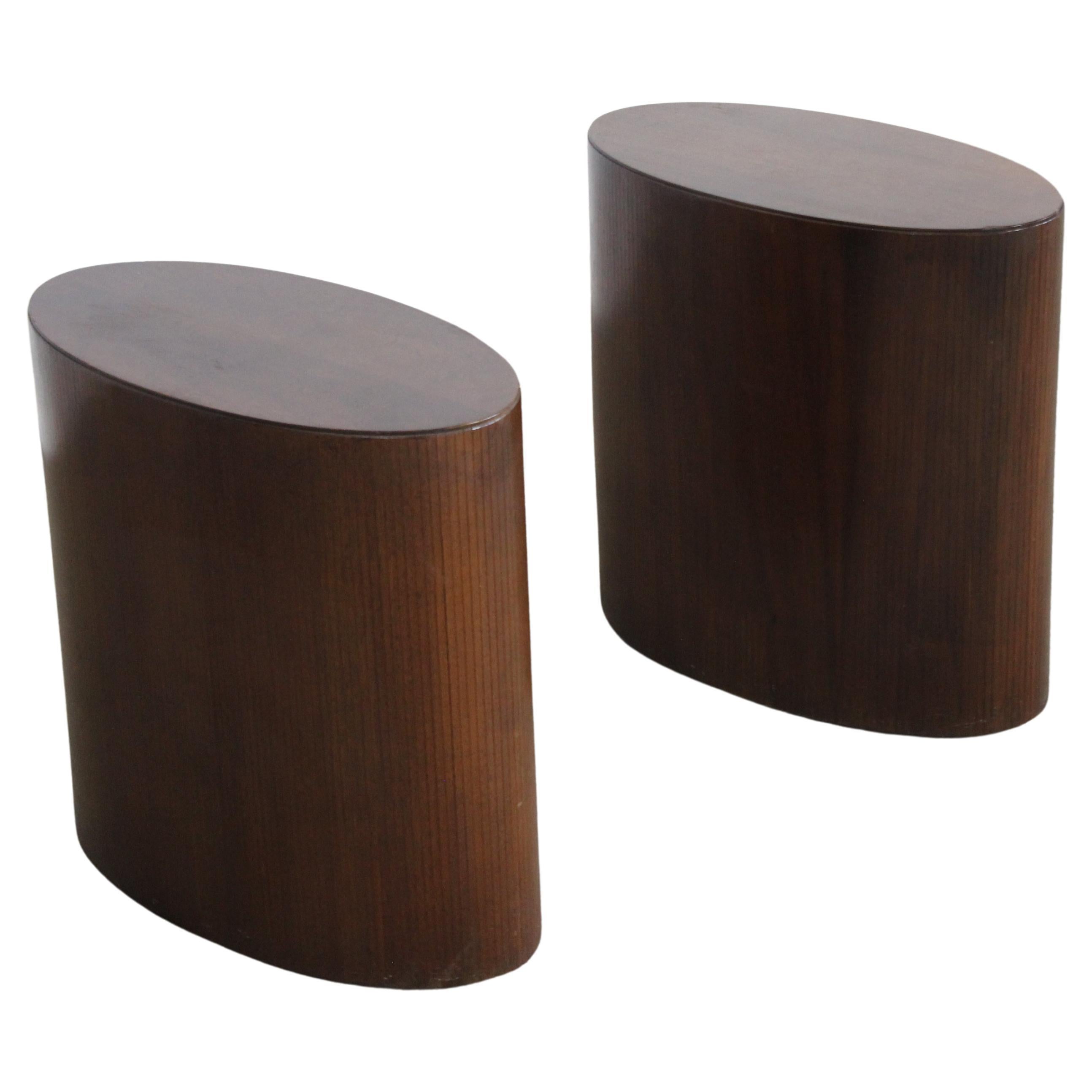 Pair of Mid-Century Modern Oval Walnut Pedestal/Stands/End Table by Lane For Sale