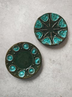 Pair of Mid Century Modern Oyster Plates in green and turquoise, France 1970s
