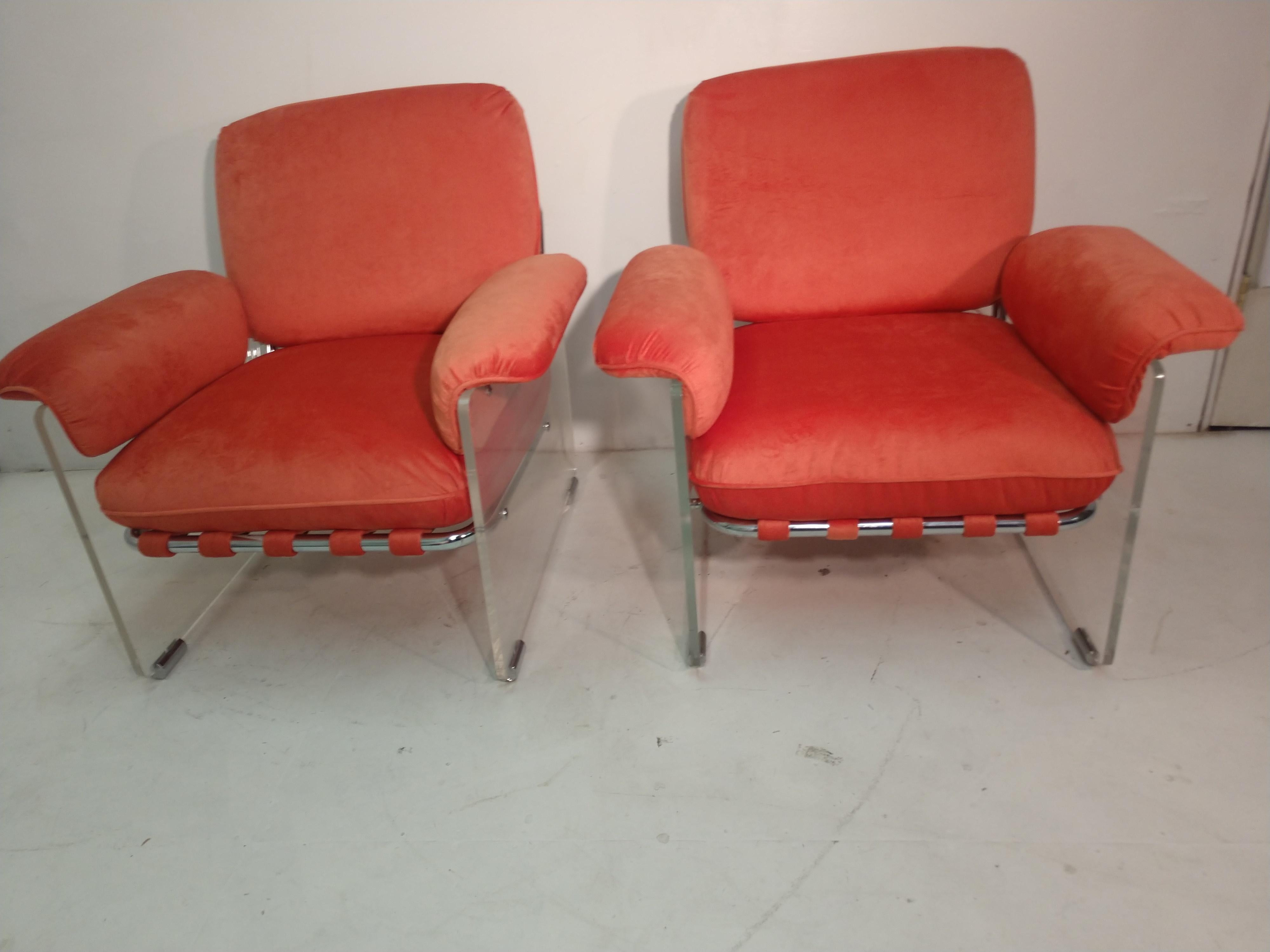Pair of Mid-Century Modern Pace Argenta Lucite Lounge Chairs 2