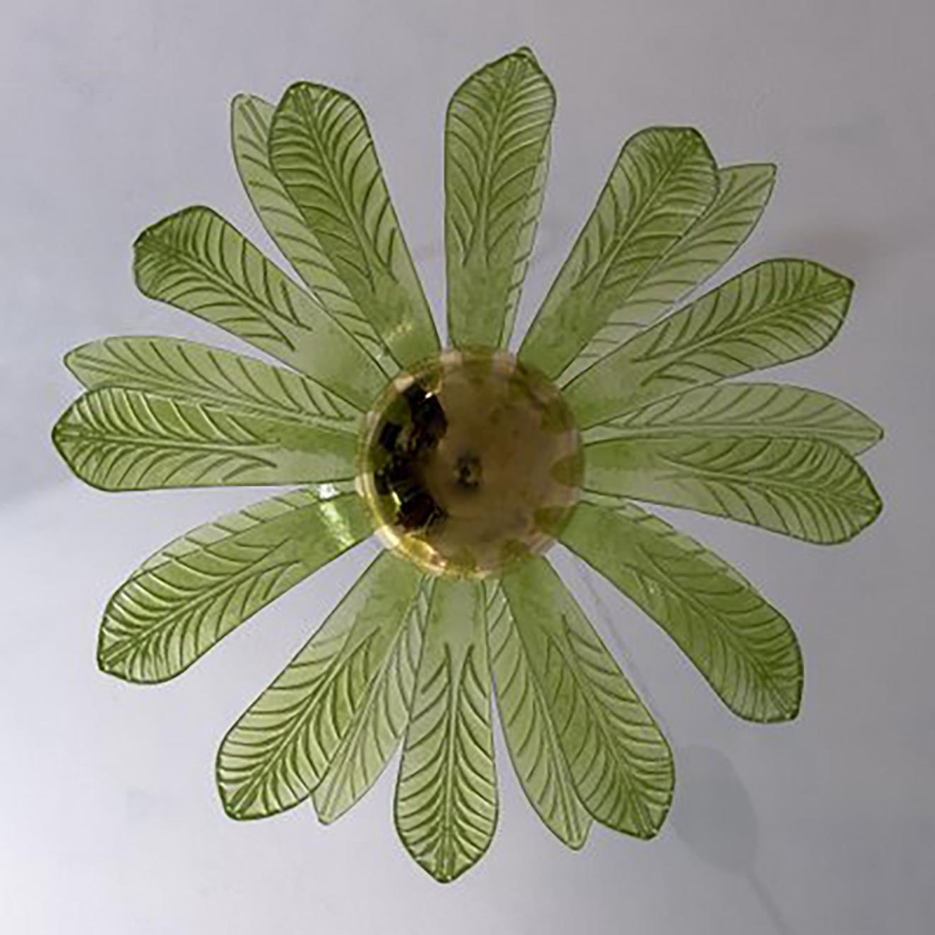 Pair of Mid-Century Modern Palm Leaves Chandelier Murano Glass and Brass, 1970s For Sale 5