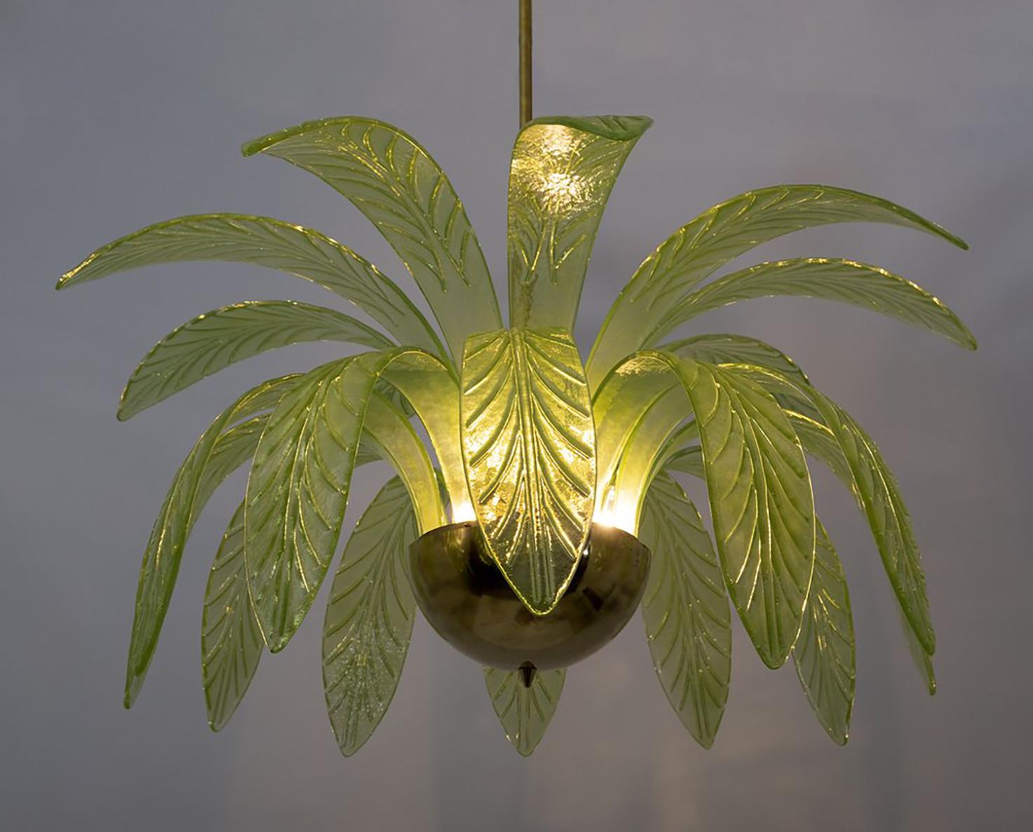 Late 20th Century Pair of Mid-Century Modern Palm Leaves Chandelier Murano Glass and Brass, 1970s