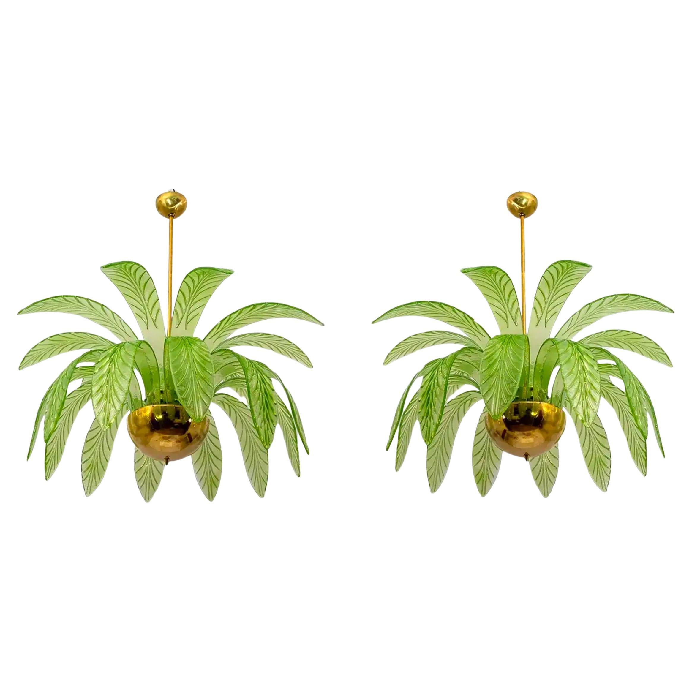 Paire de lustres en verre de Murano et laiton à feuilles de palmier, style mi-siècle moderne, 1970