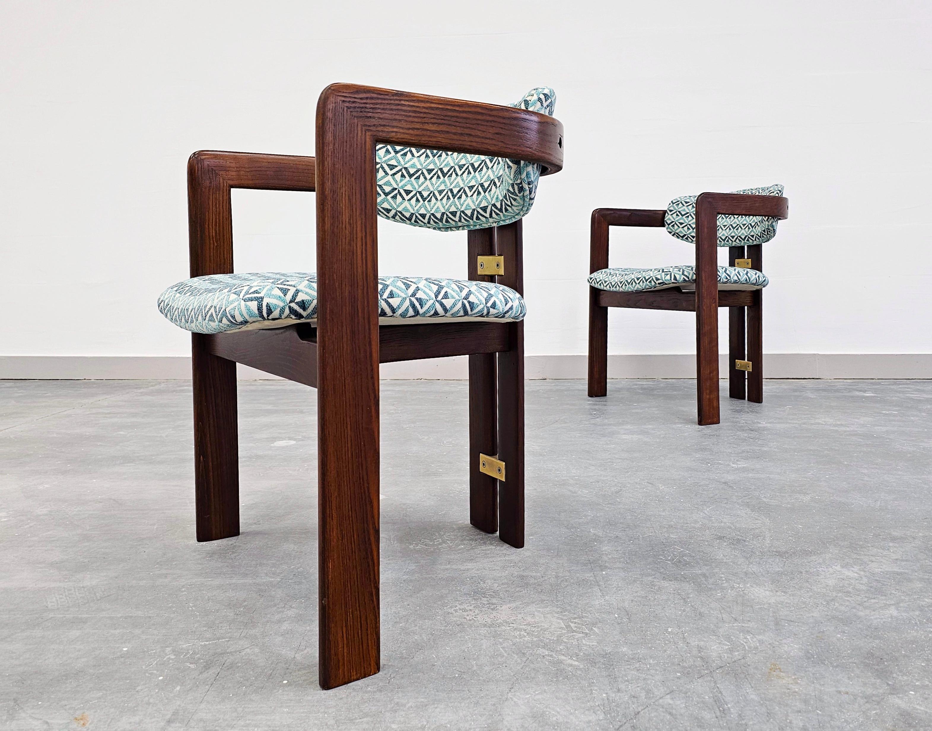 Paire de chaises Pamplona modernes du milieu du siècle dernier conçues par Augusto Savini en vente 3