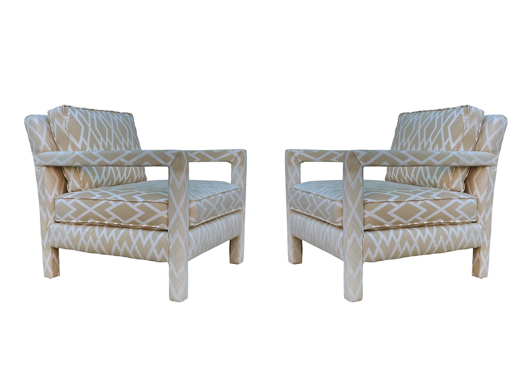 Fabric Pair of Mid-Century Modern Parsons Armchair Lounge Chairs with Open Arms For Sale