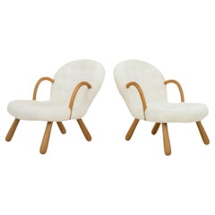 Pair of Mid-Century Modern Philip Arctander Style Clamshell Chairs