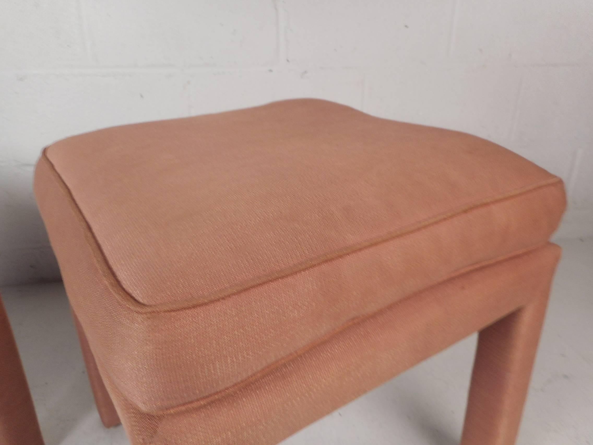 Pair of Mid-Century Modern Pink Ottomans 4