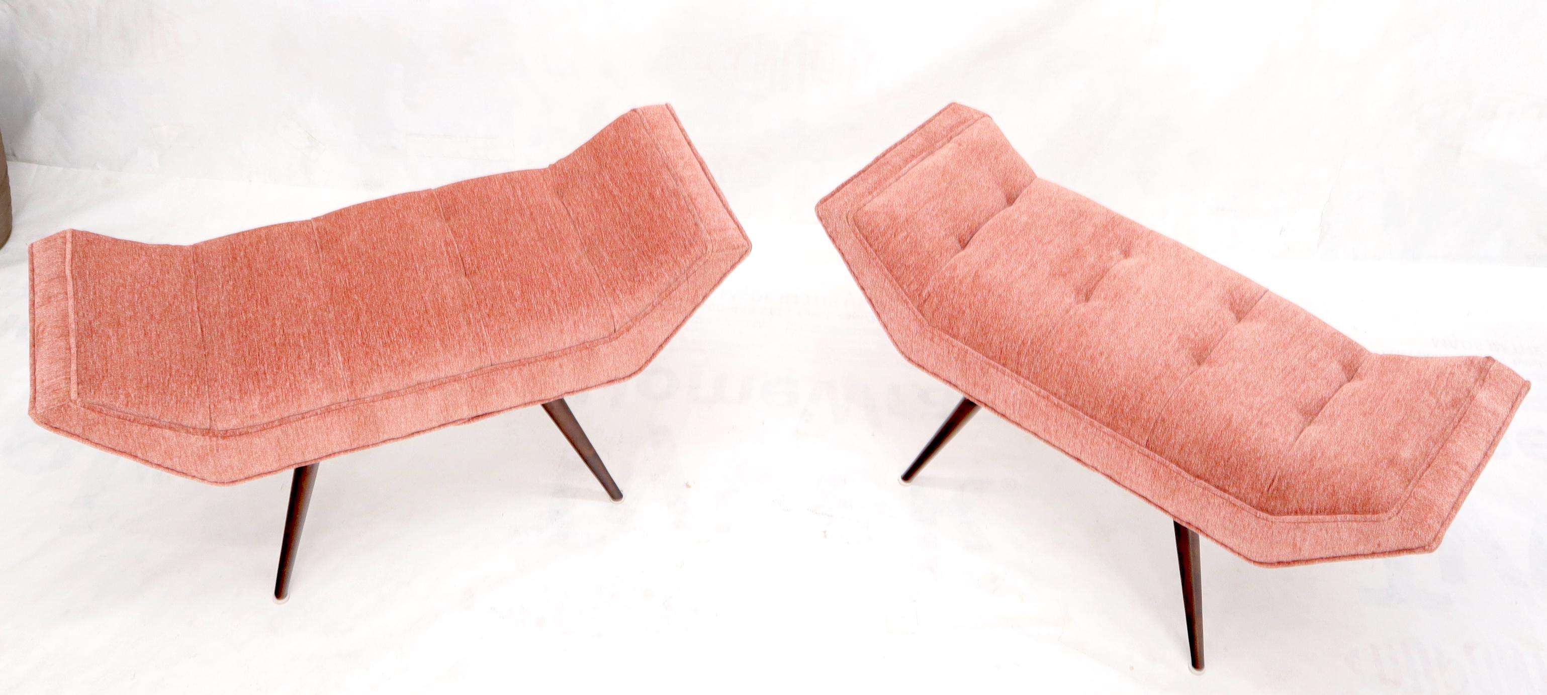 Italian Pair of Mid-Century Modern Pink Velvet Upholstery Dowel Legs Benches For Sale