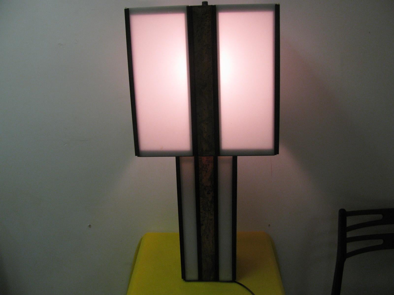 Pair of Mid-Century Modern Plexi with Cork Table Lamps For Sale 1