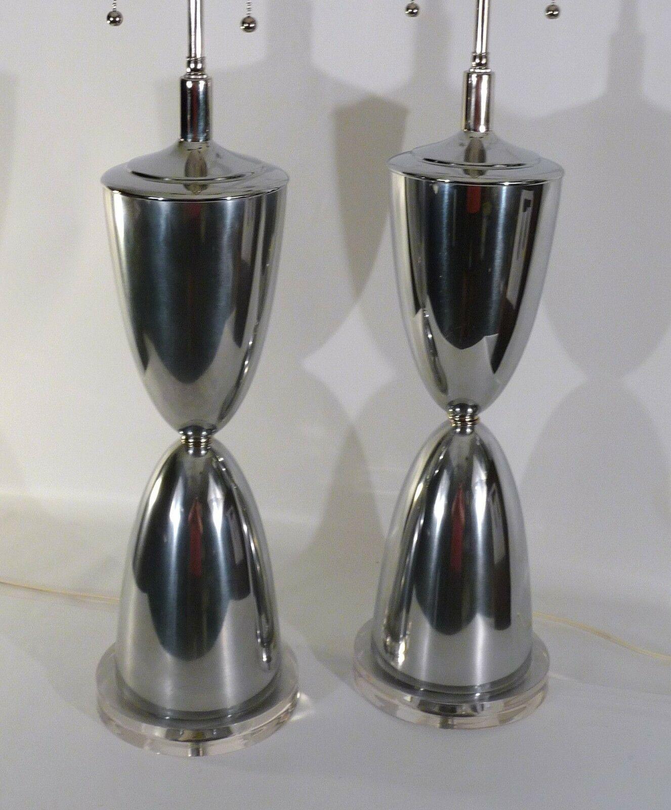 Pair of Mid-Century Modern Polished Aluminum & Lucite Architectural Table Lamps 1