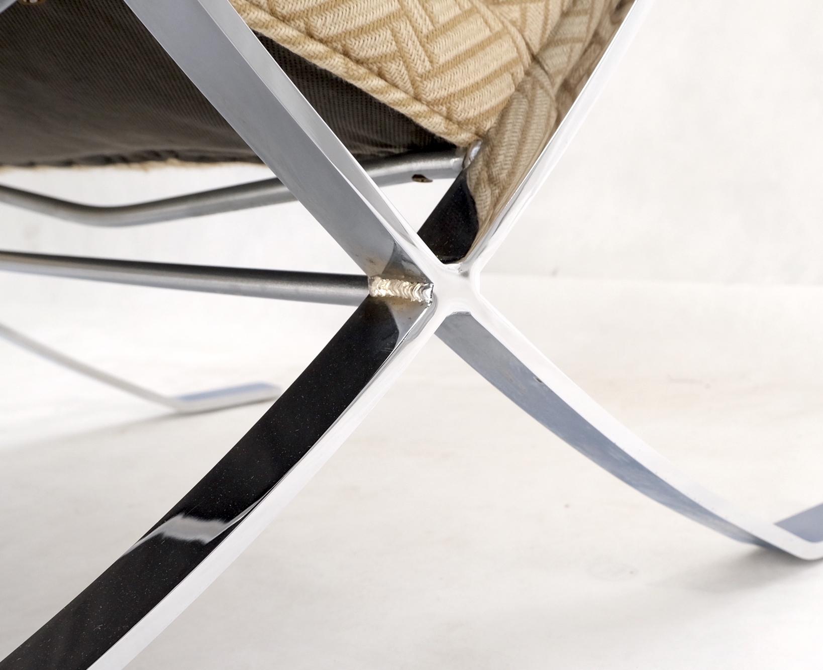American Pair of Mid-Century Modern Polished Stainless Steel Bauhaus Arm Lounge Chairs For Sale