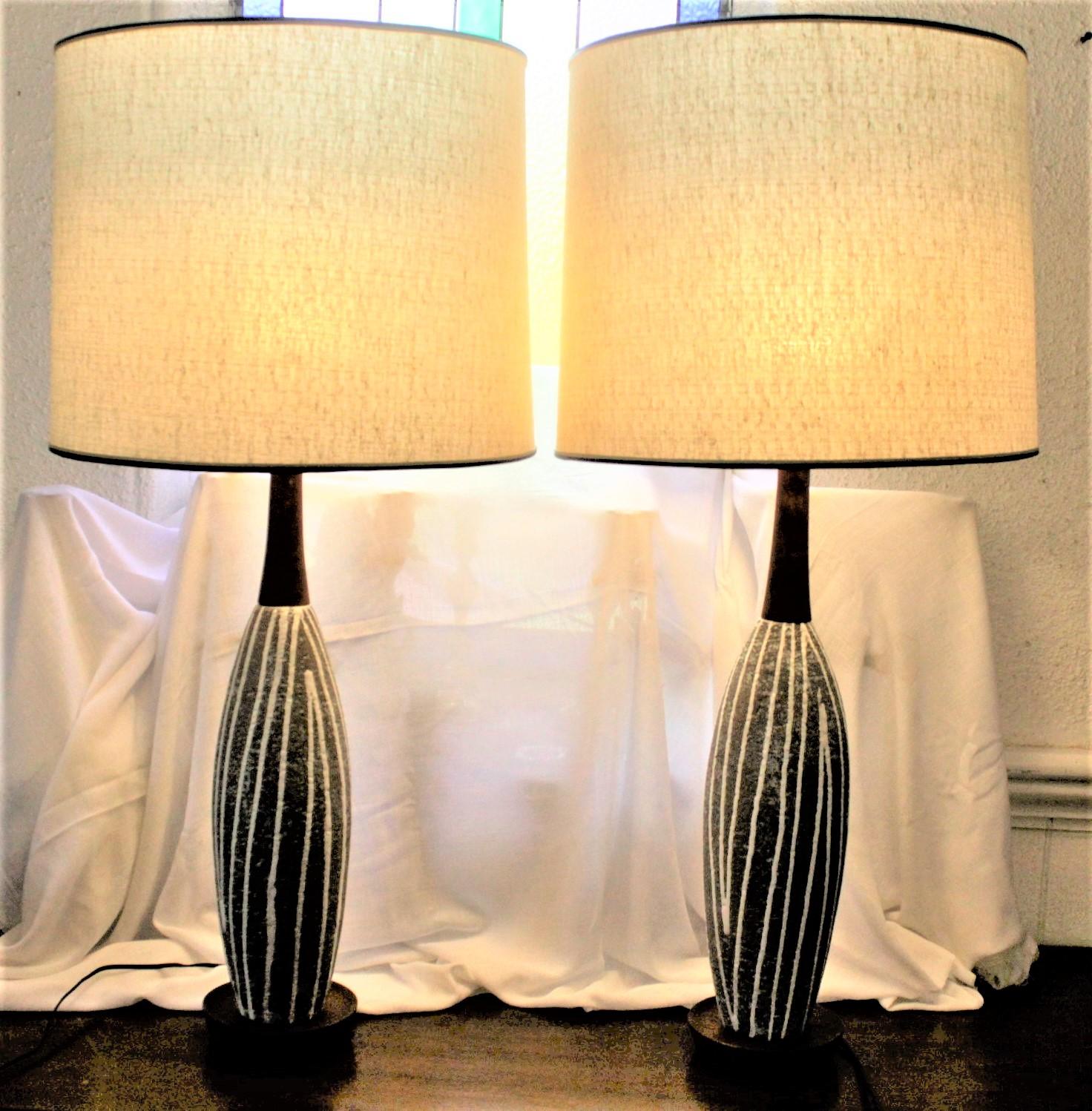 Pair of Upsala Ekeby Mid-Century Modern Pottery Table Lamps & Original Shades For Sale 1