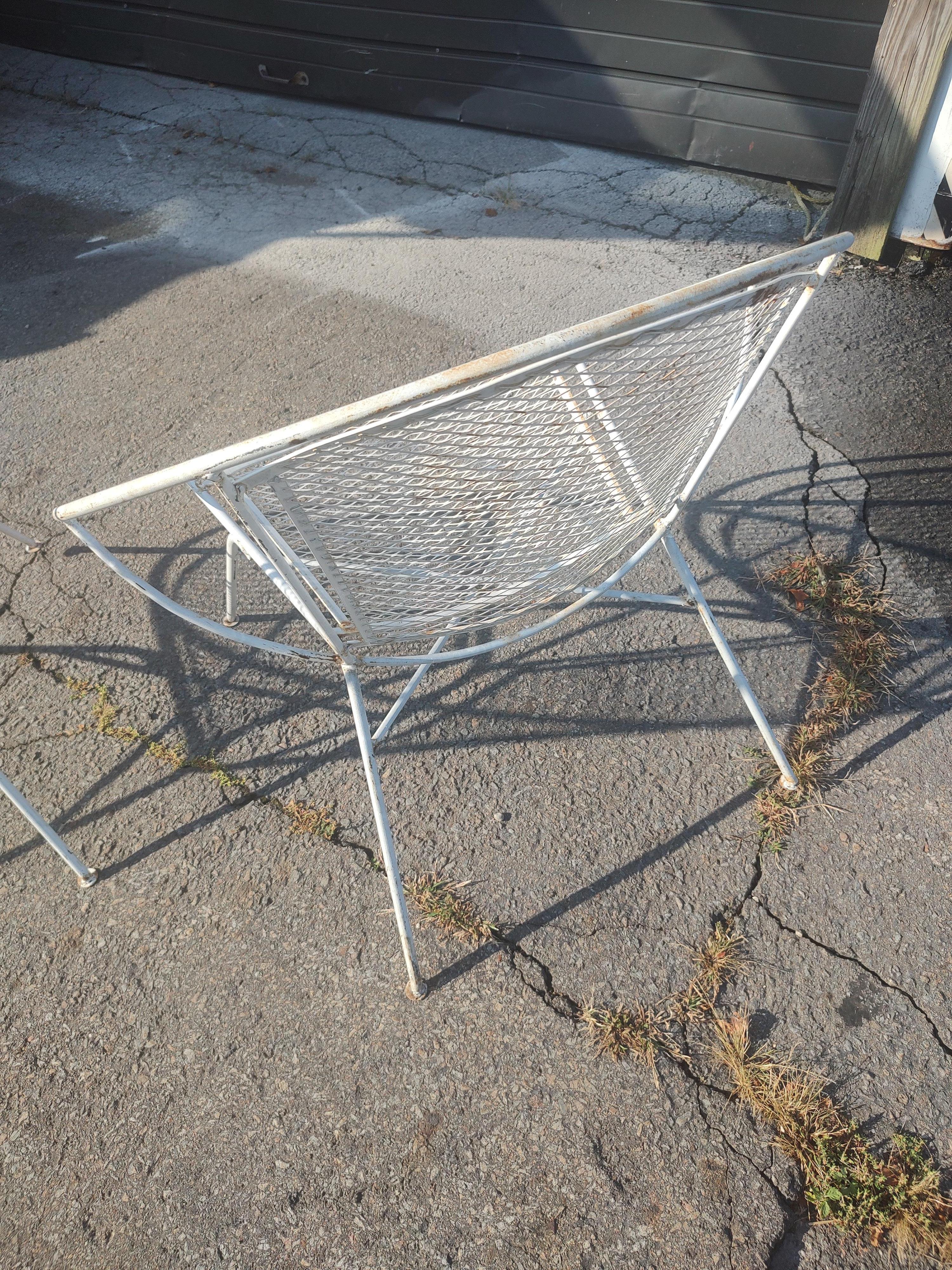 Paire de chaises à soucoupes Radar modernes du milieu du siècle dernier par Tempestini pour John Salterini  en vente 5