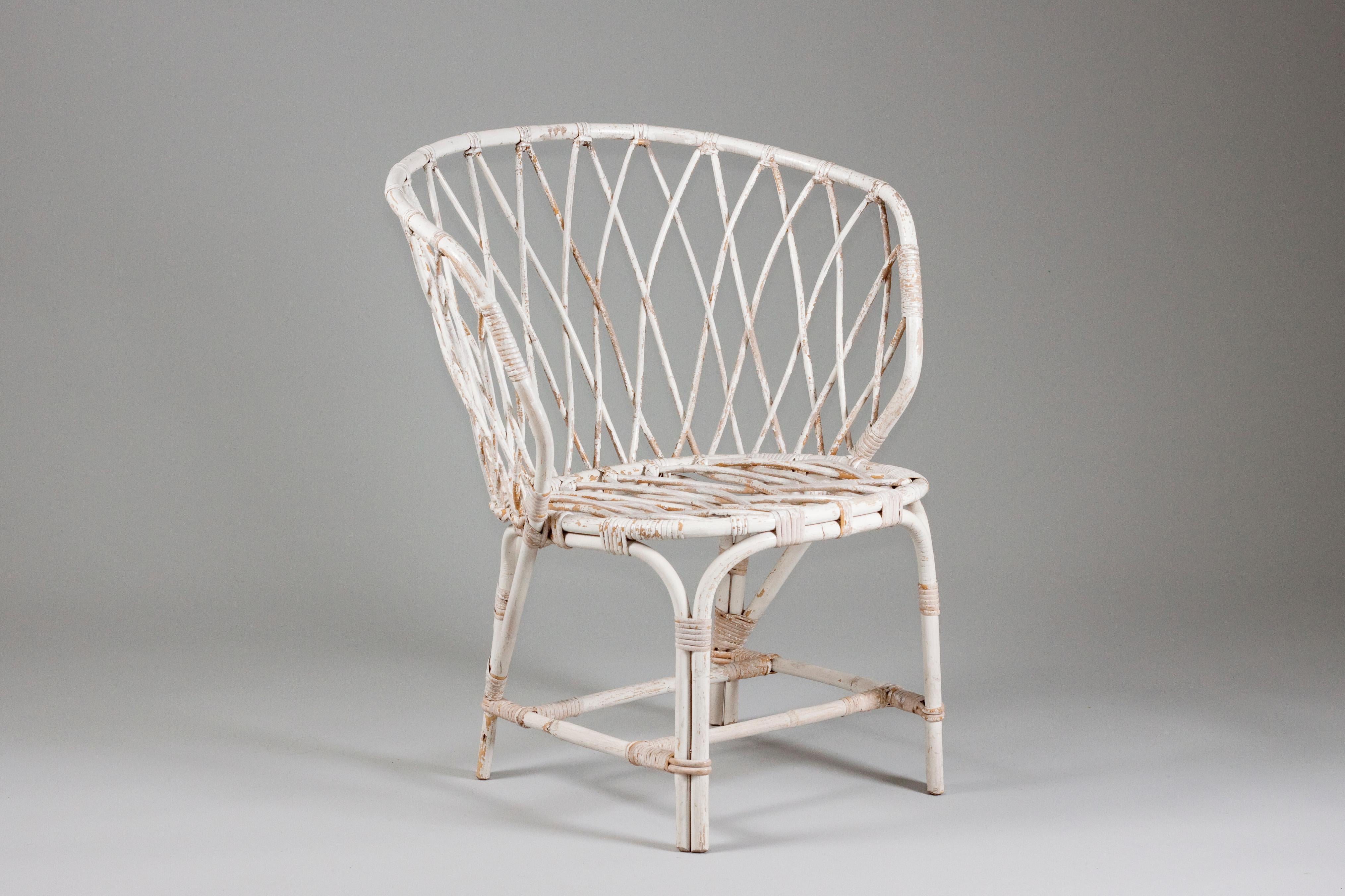 Hand-Crafted Pair of Mid-Century Modern Rattan Chairs by Maija Heikinheimo for Artek, Finland