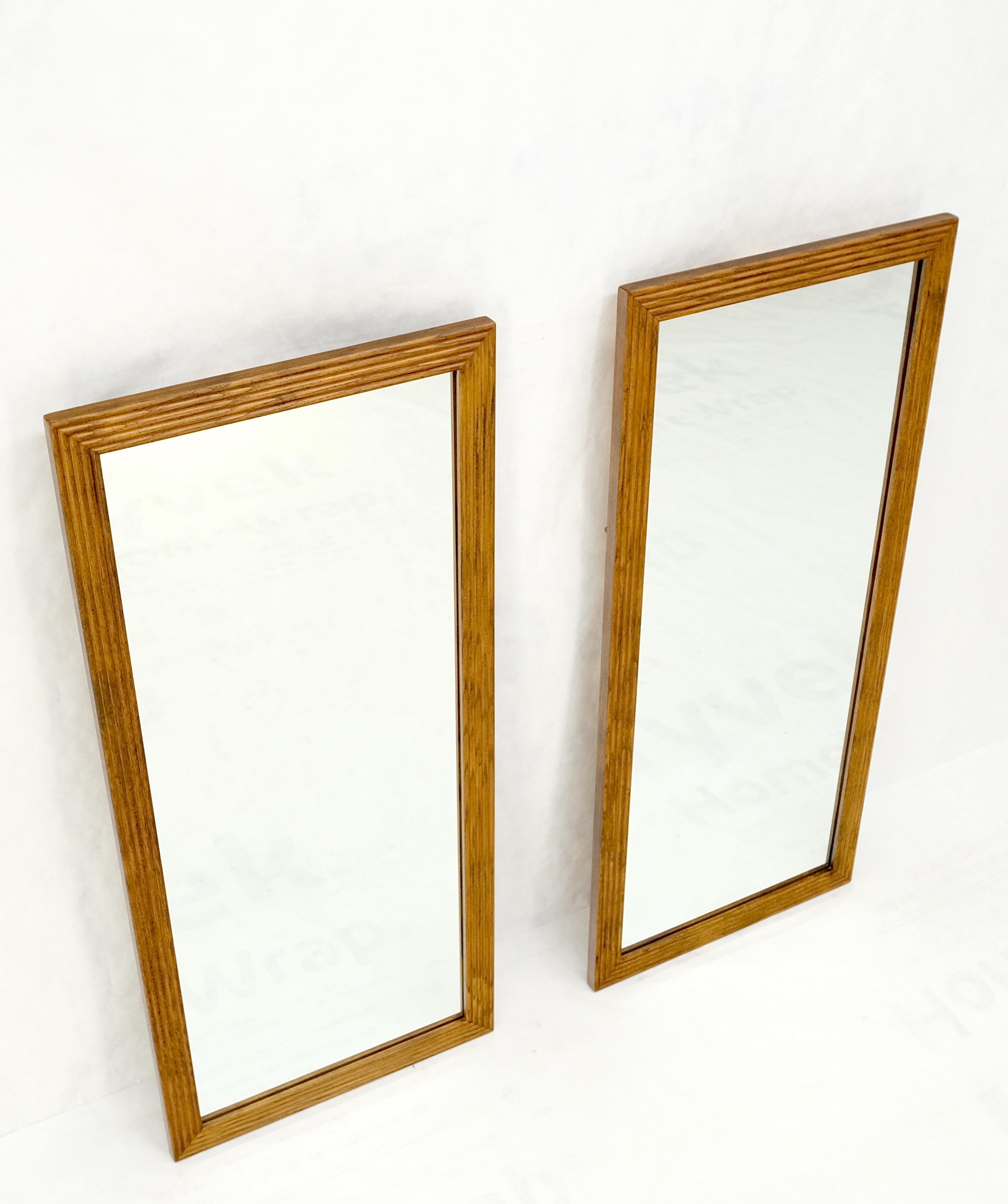 Noyer Paire de miroirs muraux rectangulaires modernes du milieu du siècle dernier par Henredon MINT ! en vente