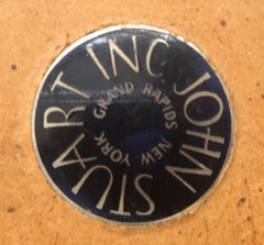 Paar moderne rechteckige Wandspiegel aus Nussbaumholz von John Stuart MINT aus der Mitte des Jahrhunderts!