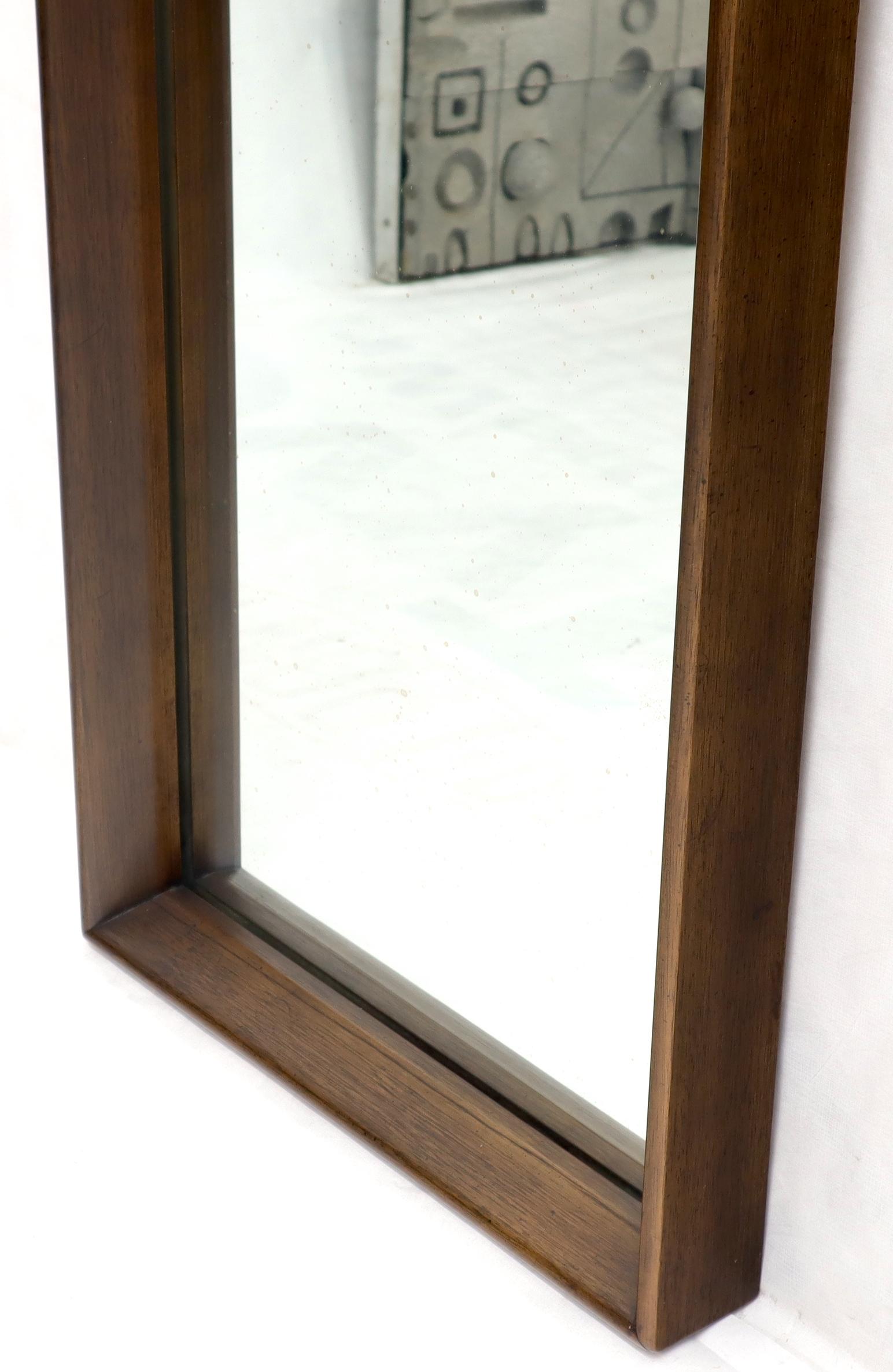 modern rectangular wall mirror
