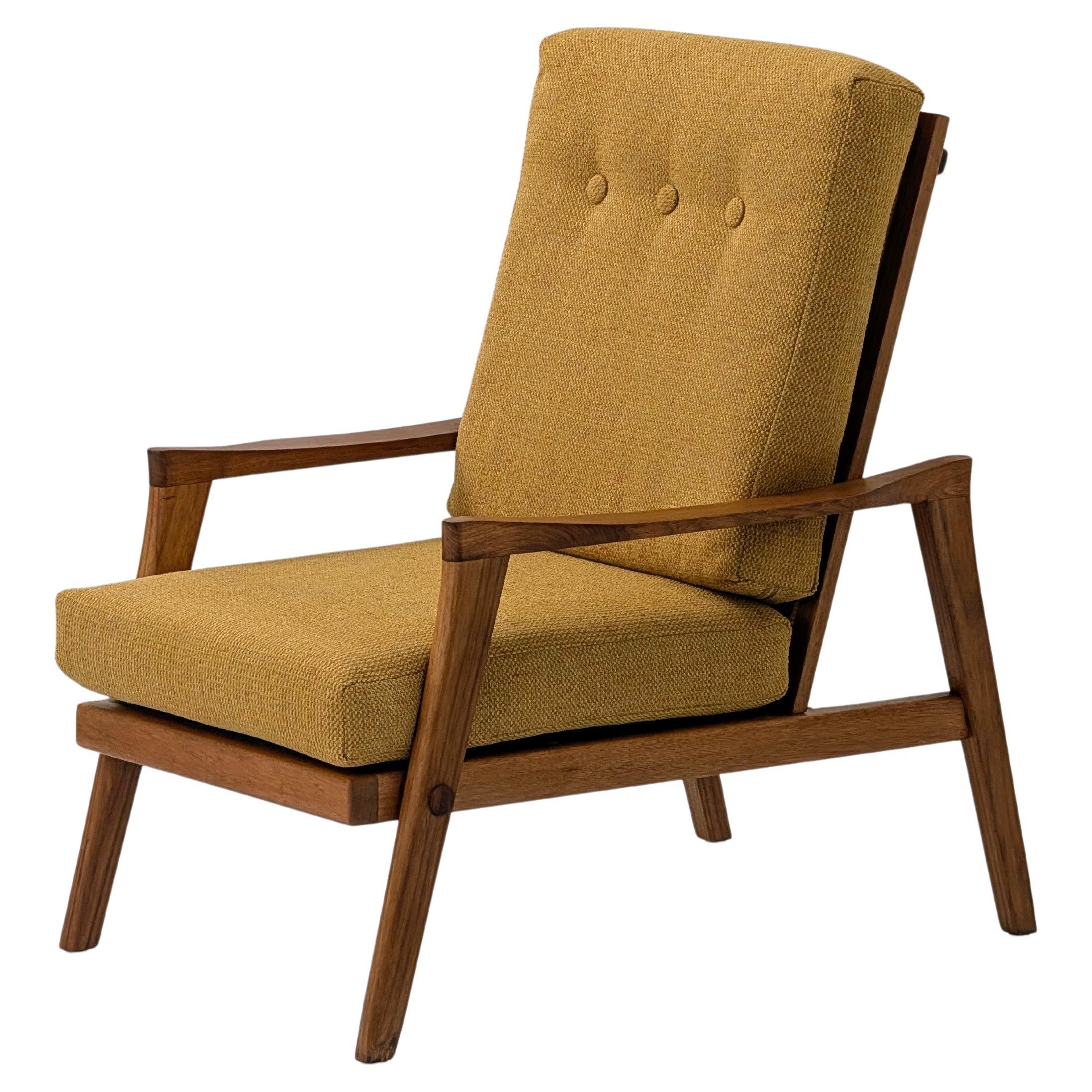 Paire de chaises longues en teck restaurées du milieu du siècle dernier c1960s