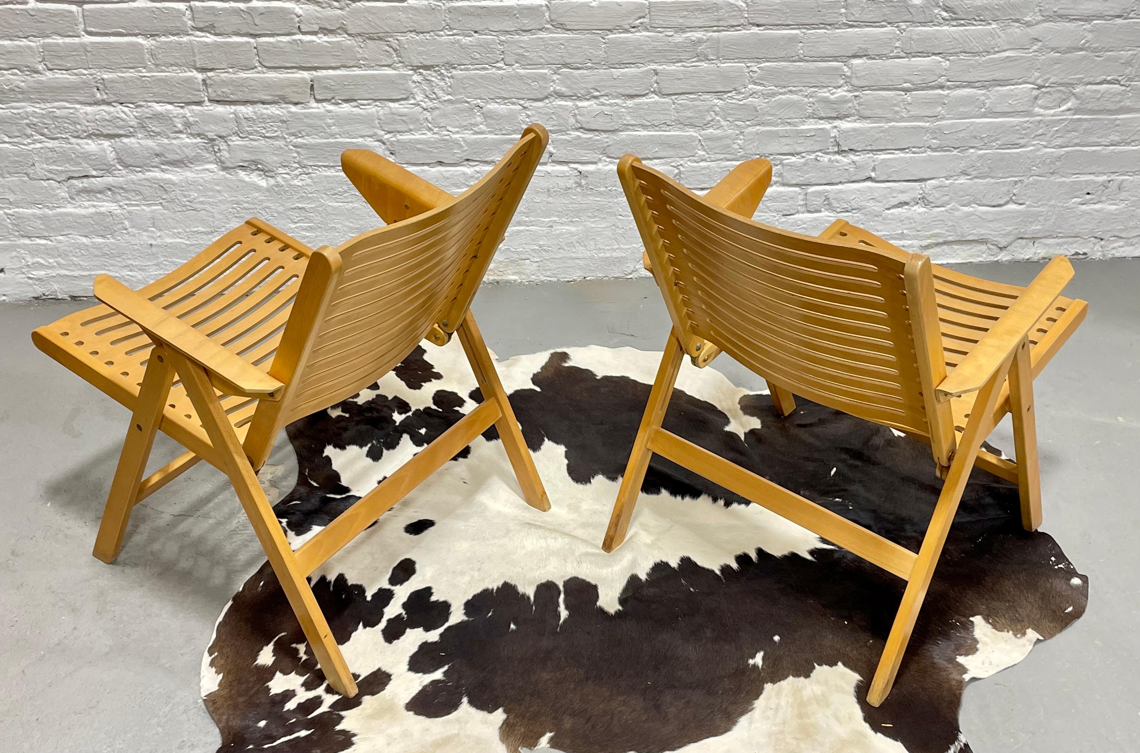 Paire de chaises longues pliantes 