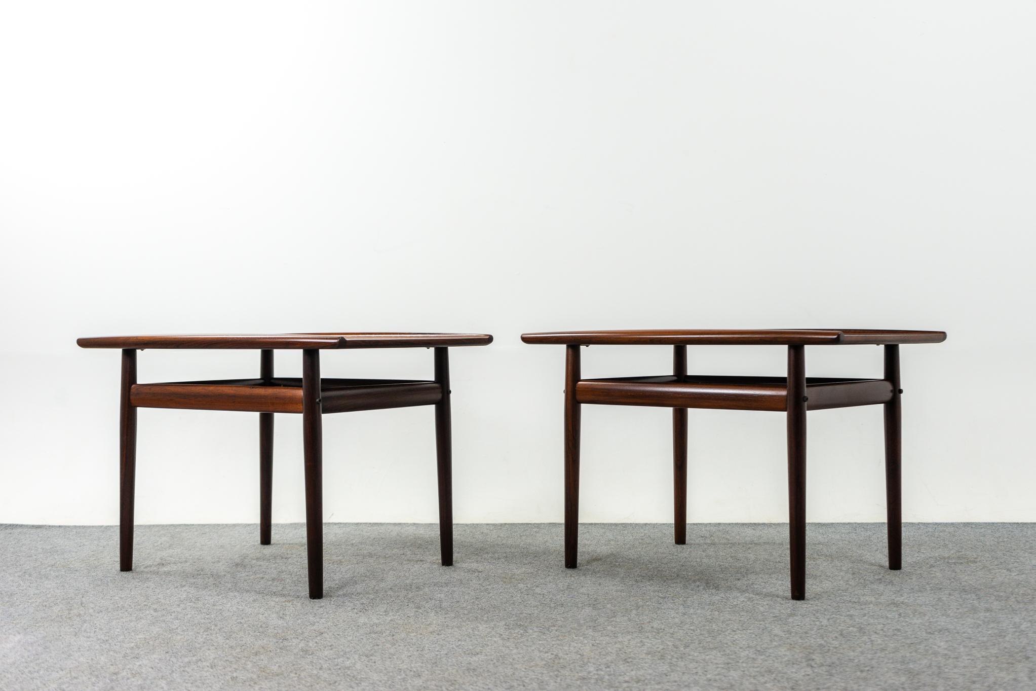 Veneer Pair of Mid-Century Modern Rosewood Side Tables, Svend A. Eriksen for Glostrup