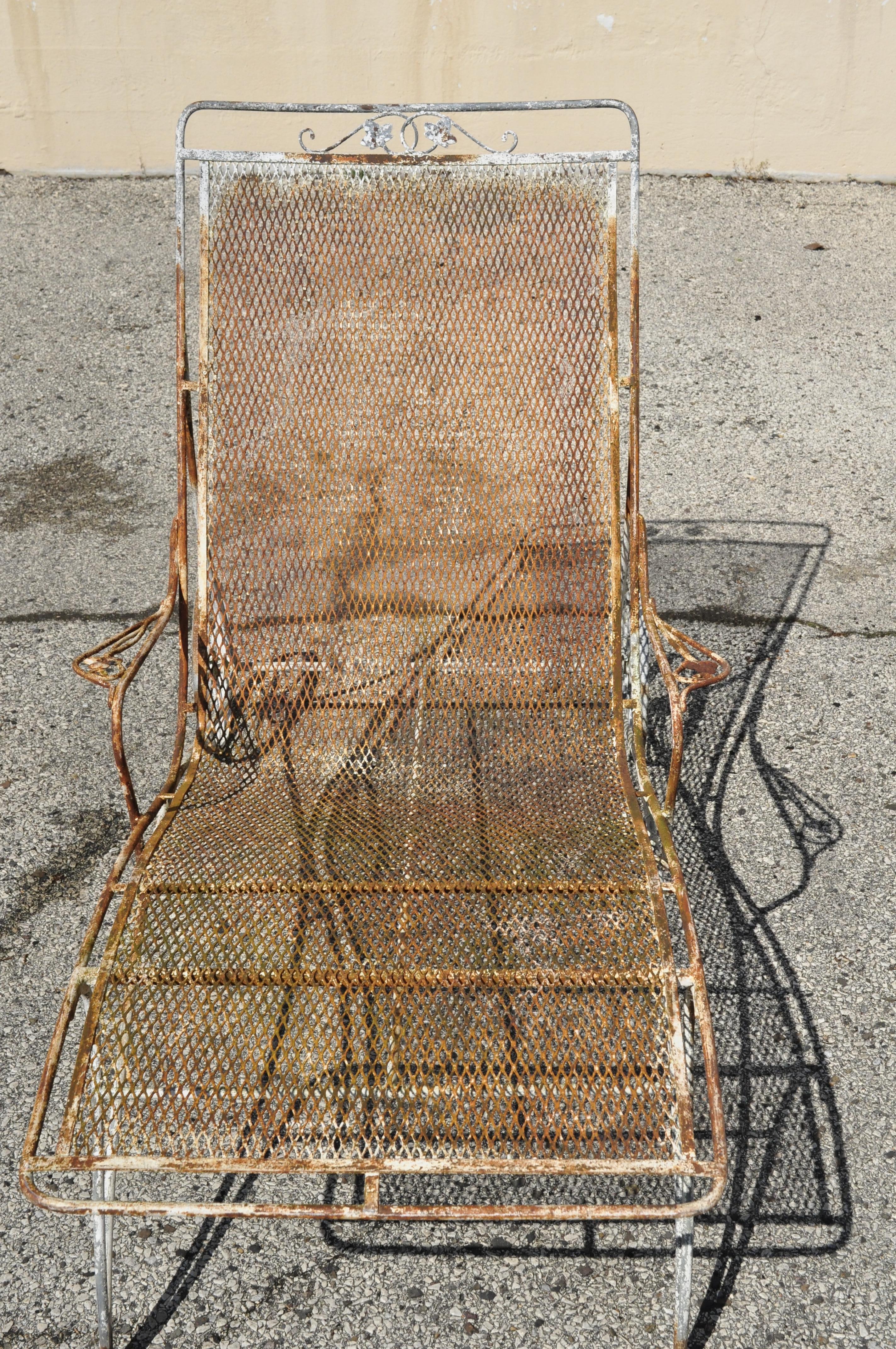 20th Century Mid-Century Modern Russell Woodard Wrought Iron Patio Chaise Lounge Chair, Pair