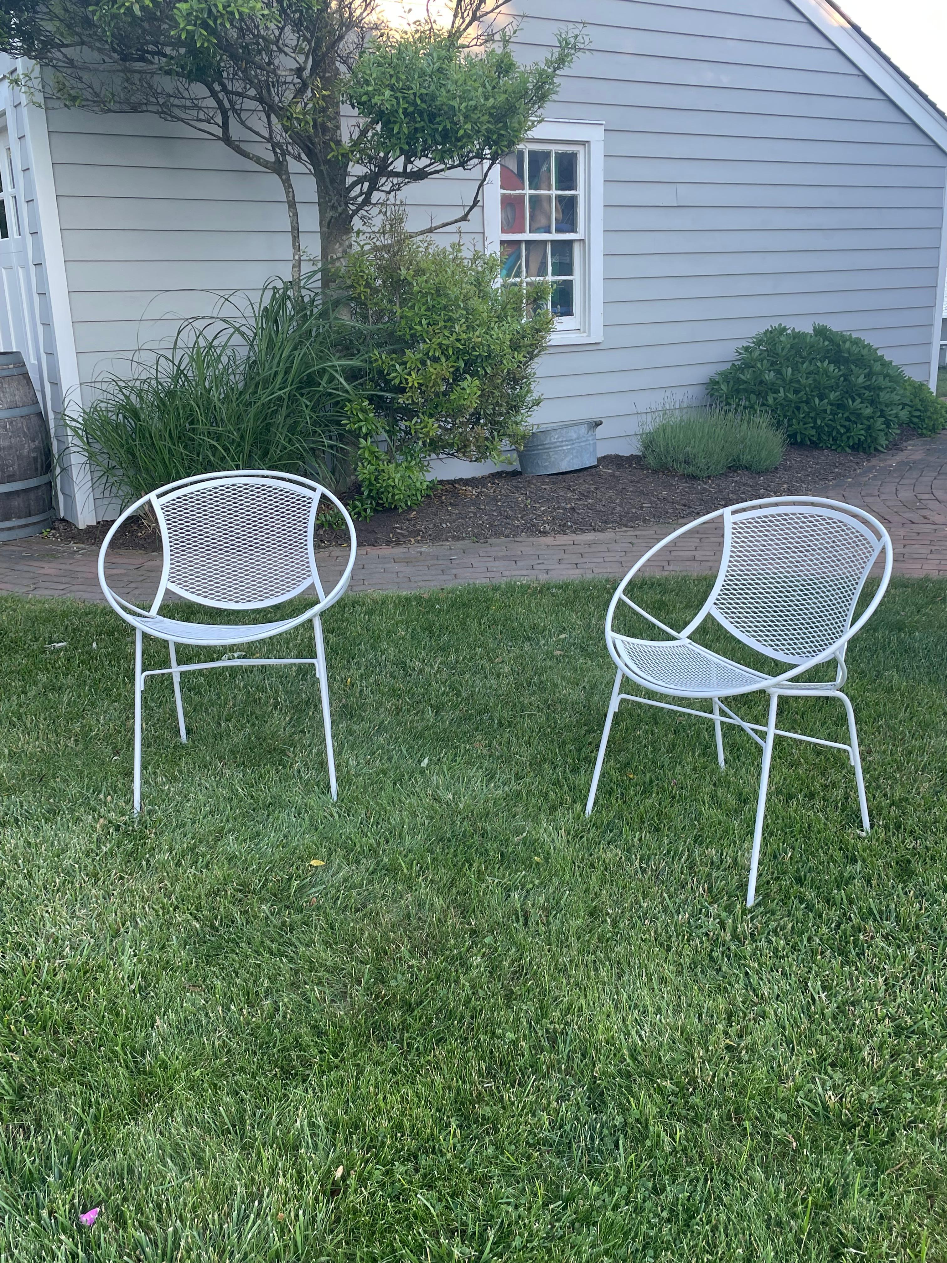 Mid-Century Modern Pair of Mid Century Modern Salterini Radar Chairs