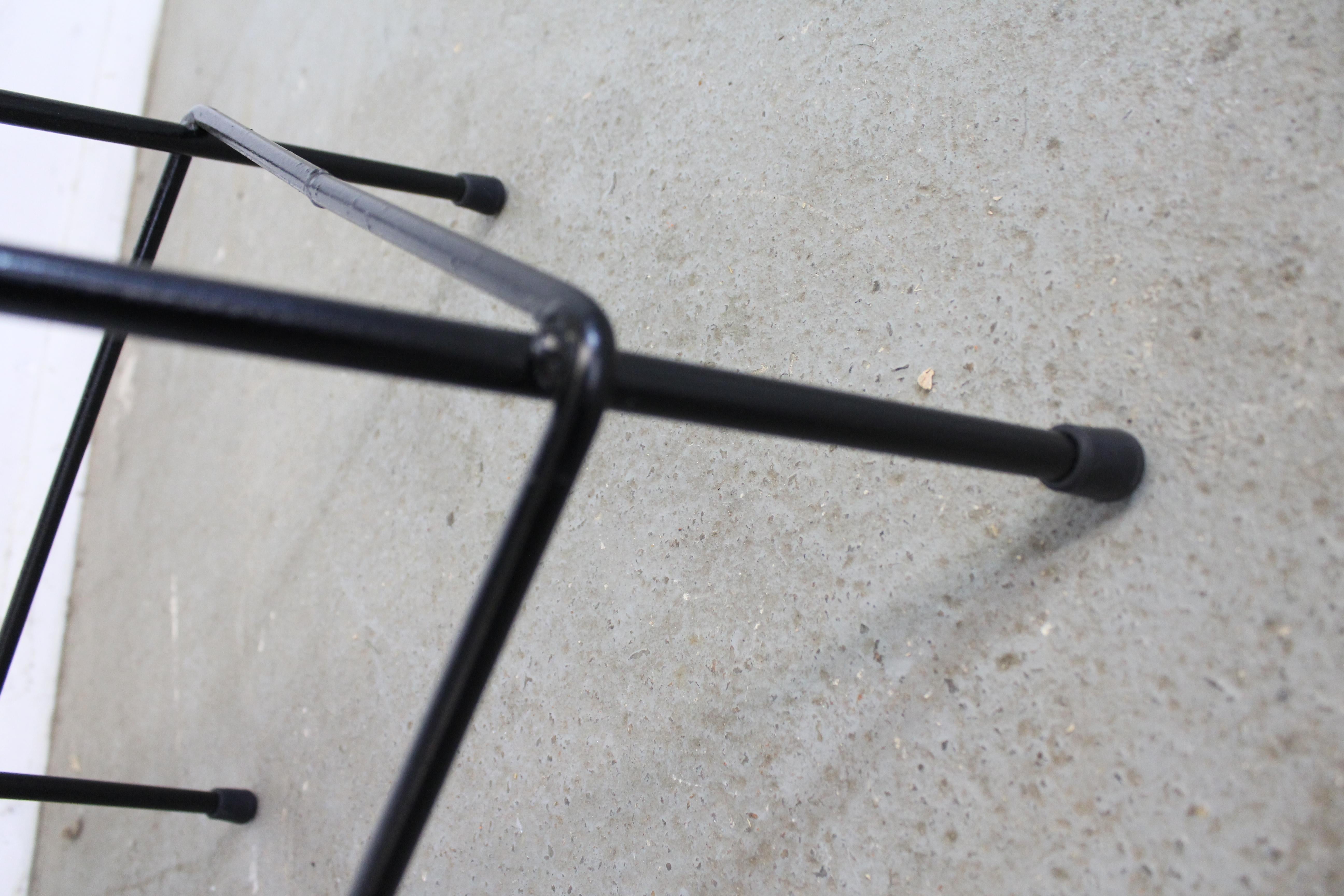Pair of Mid-Century Modern Salterini Style Iron Metal Bar/Counter Stools 3