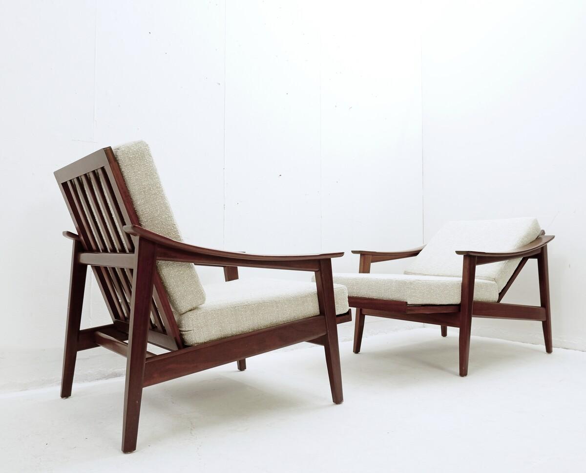 20th Century Pair of Mid-Century Modern Scandinavian Armchairs with Adjustable Backrest, 1960 For Sale