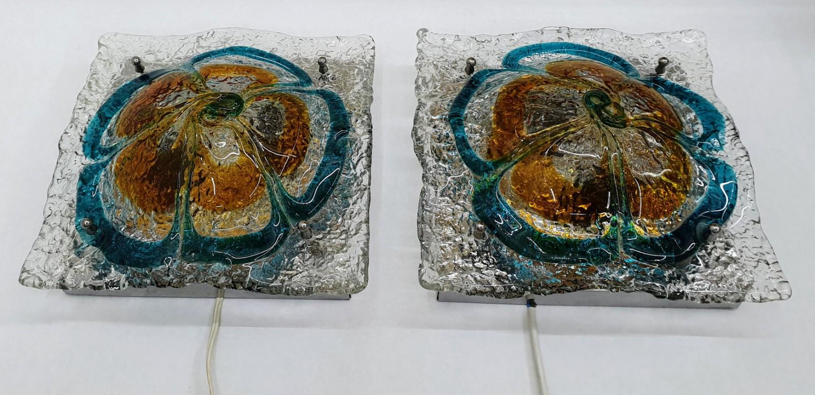 Pair of Mid-Century Modern Sconces in Murano Glass by Carlo Nason for Mazzega For Sale 5