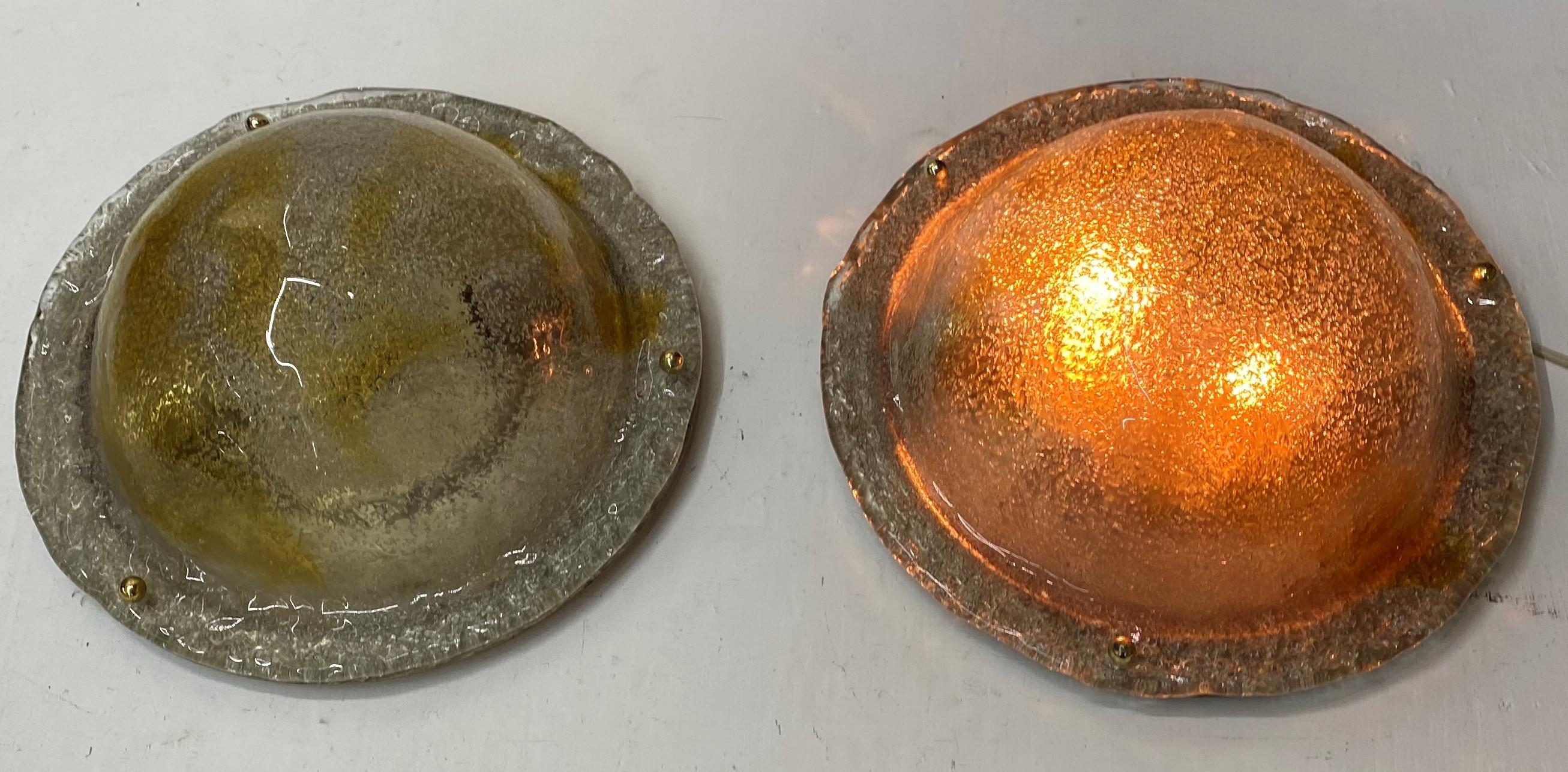 Pair of Mid-Century Modern Sconces in Murano Glass by Carlo Nason for Mazzega For Sale 2