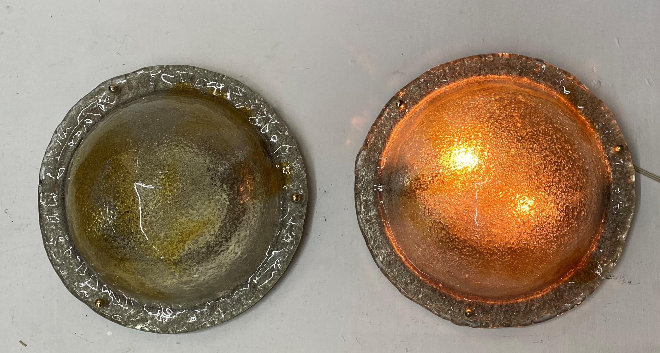 Pair of Mid-Century Modern Sconces in Murano Glass by Carlo Nason for Mazzega For Sale 3