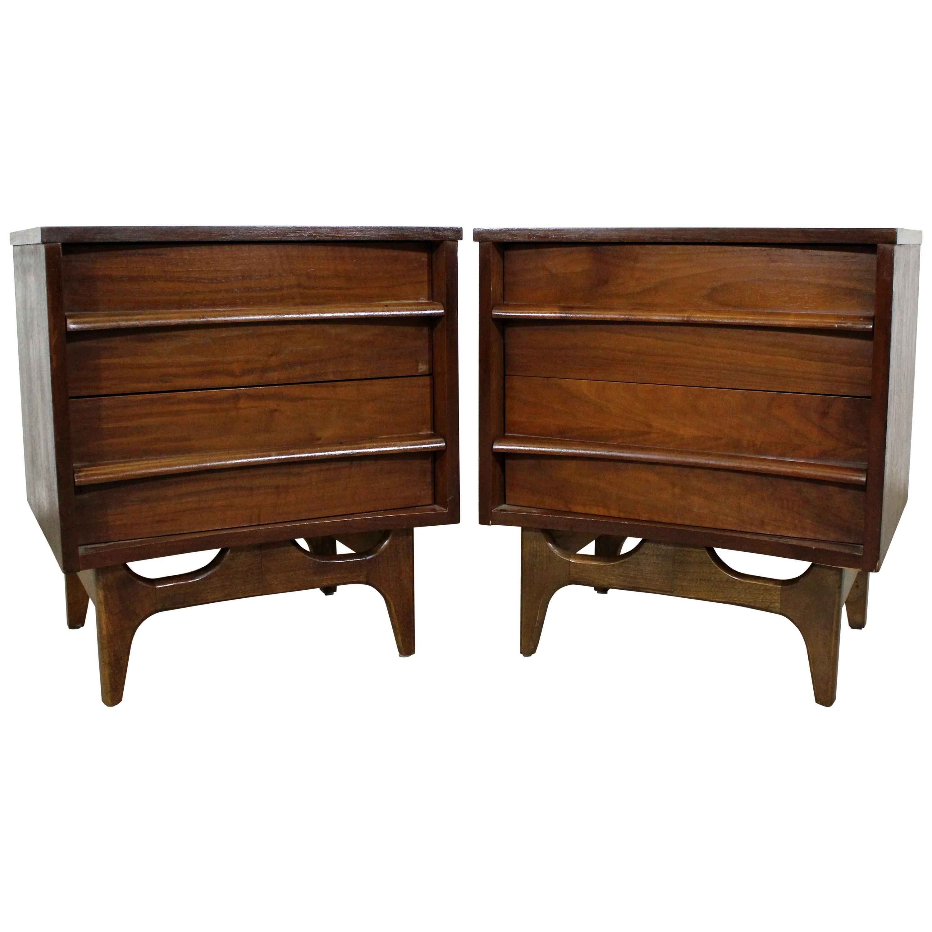 Pair of Mid-Century Modern Sculpted Concave Walnut Nightstands