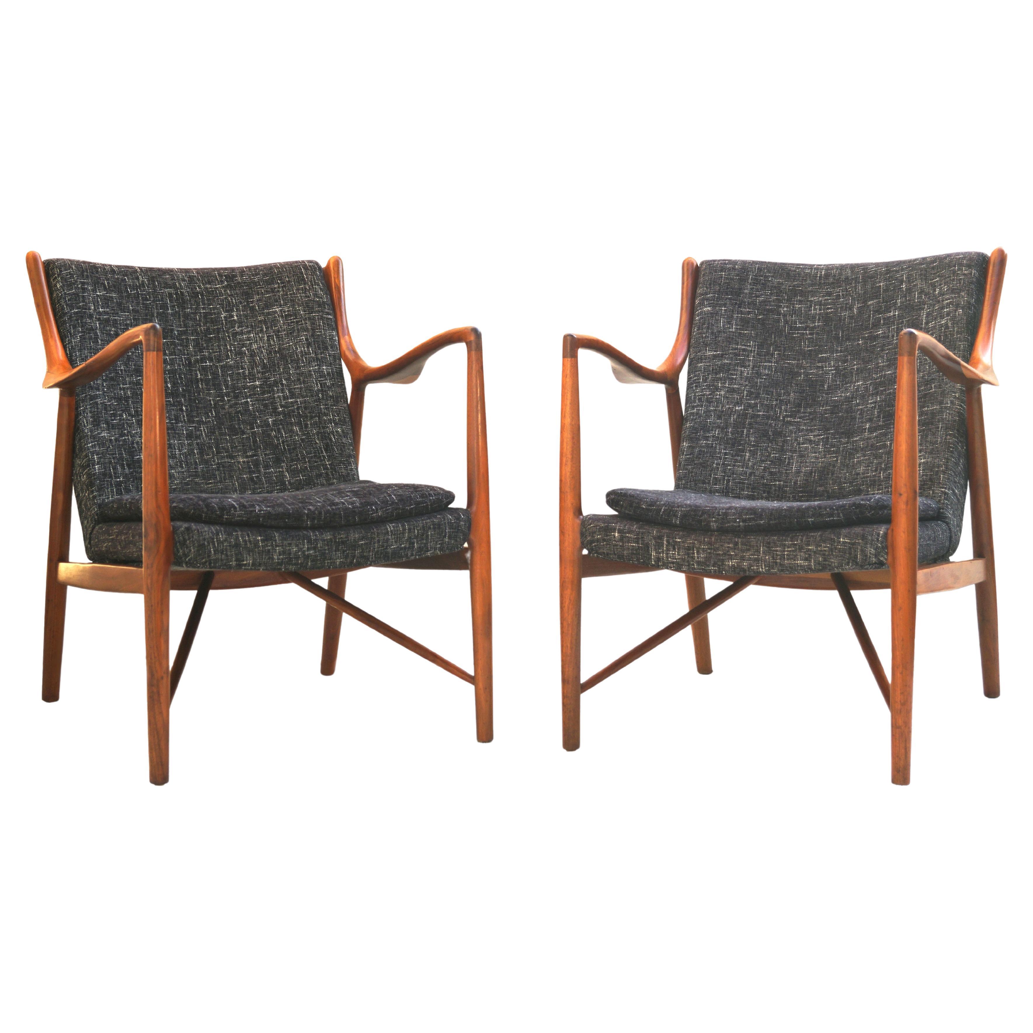 Pair of Mid Century Modern Sculpted Finn Juhl Style Side Lounge Chairs