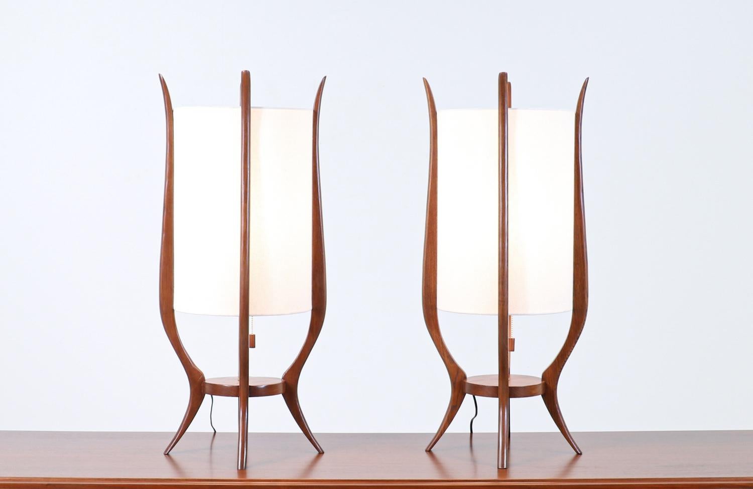 American Pair of Mid-Century Modern Sculpted Walnut Table Lamps by Modeline