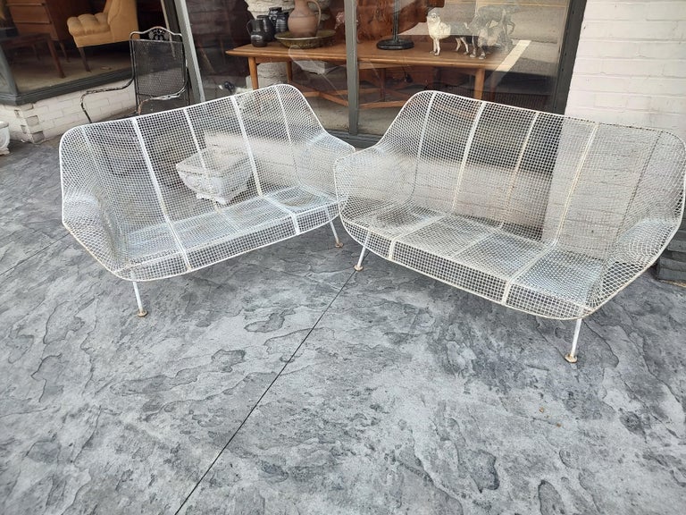 Pair of Mid-Century Modern Sculptura Outdoor Loveseat Lounge Chairs by Woodard For Sale 2