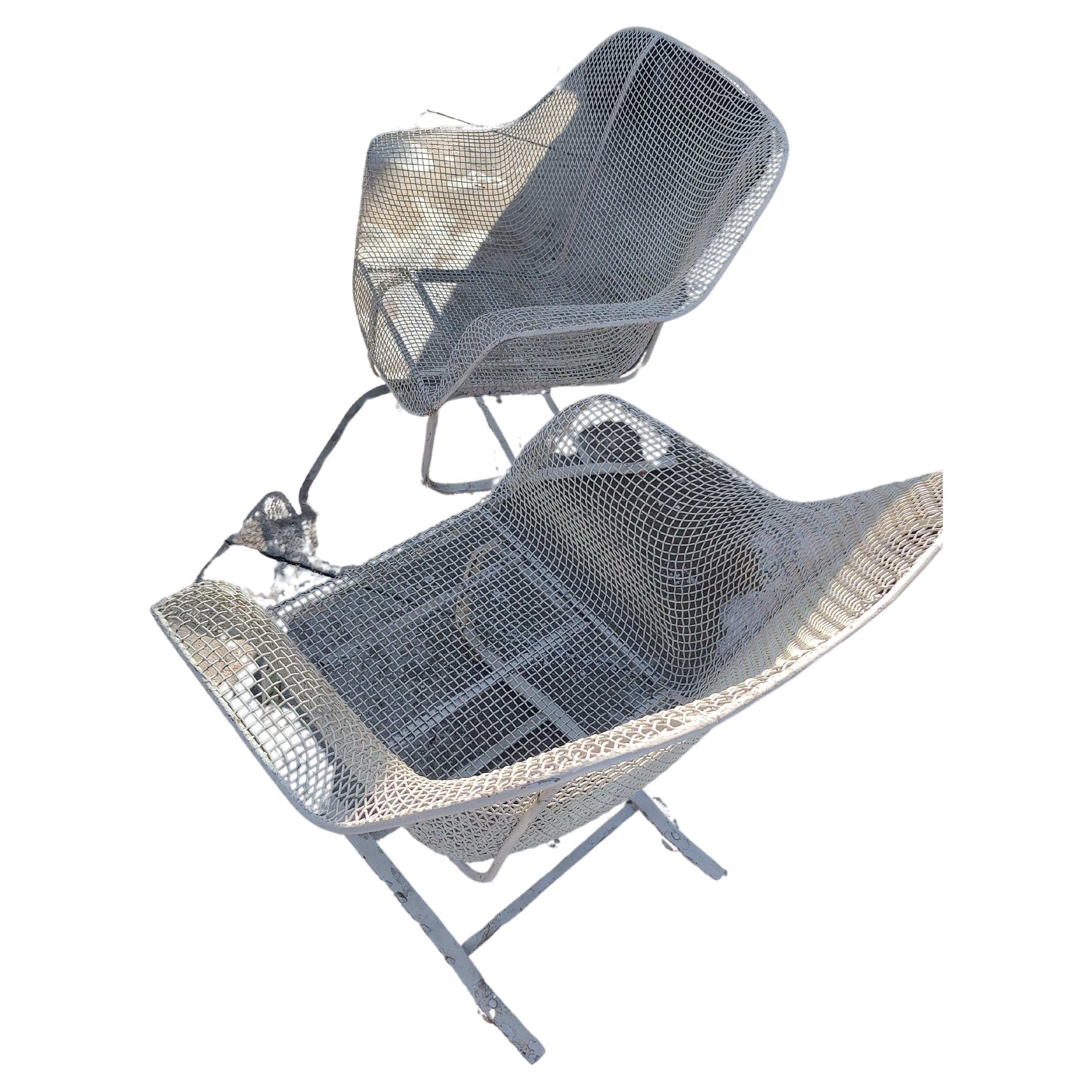 Ein Paar moderne Sculptura-Spring-Loungesessel aus der Mitte des Jahrhunderts von Russell Woodard (amerikanisch) im Angebot