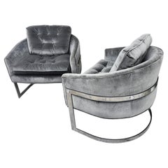Coppia di poltrone lounge scultoree con schienale a botte in stile Mid-Century Modern di Milo Baughman