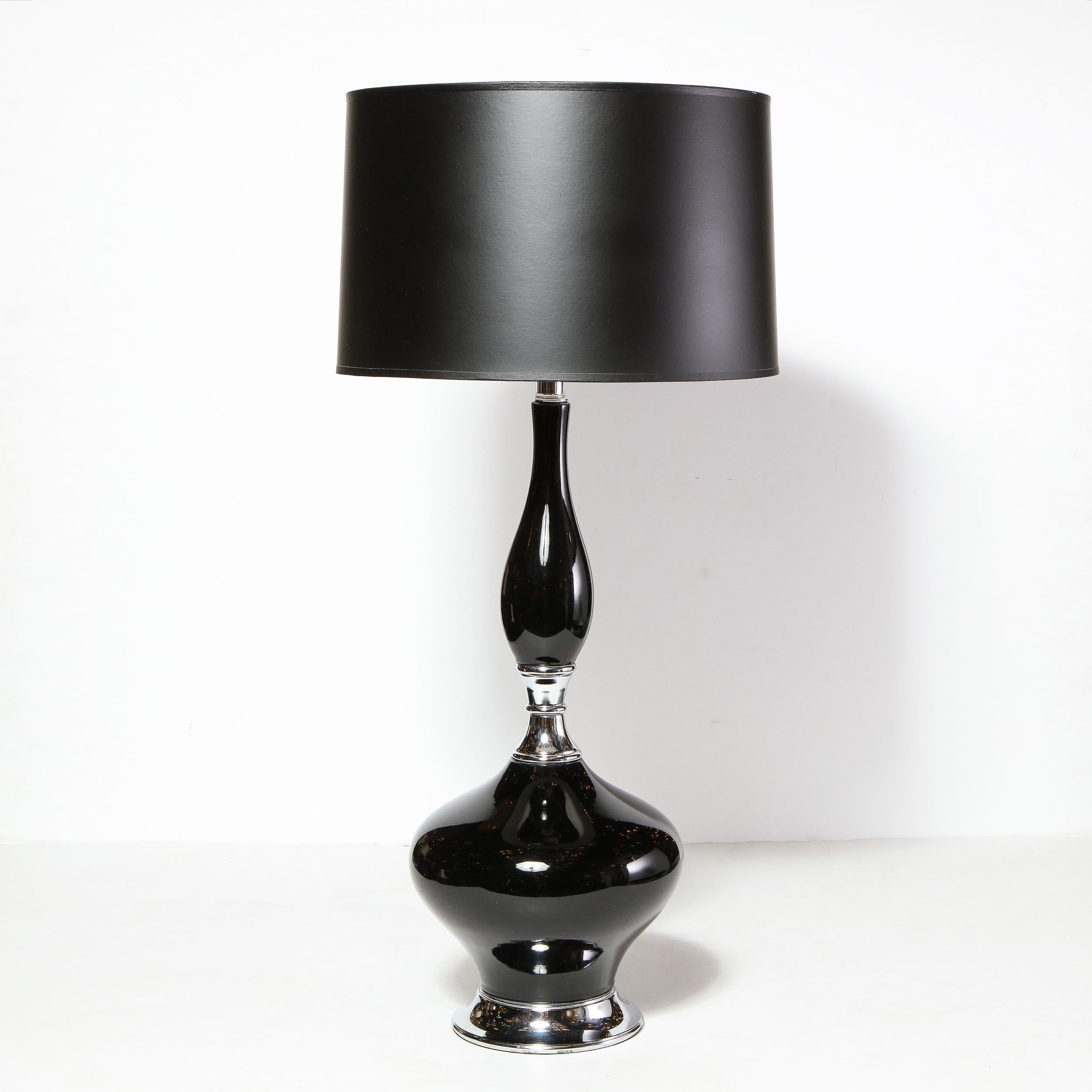 Pair of Mid-Century Modern Sculptural Black Glazed Ceramic Lamps w/ Chrome Bases In Good Condition For Sale In New York, NY