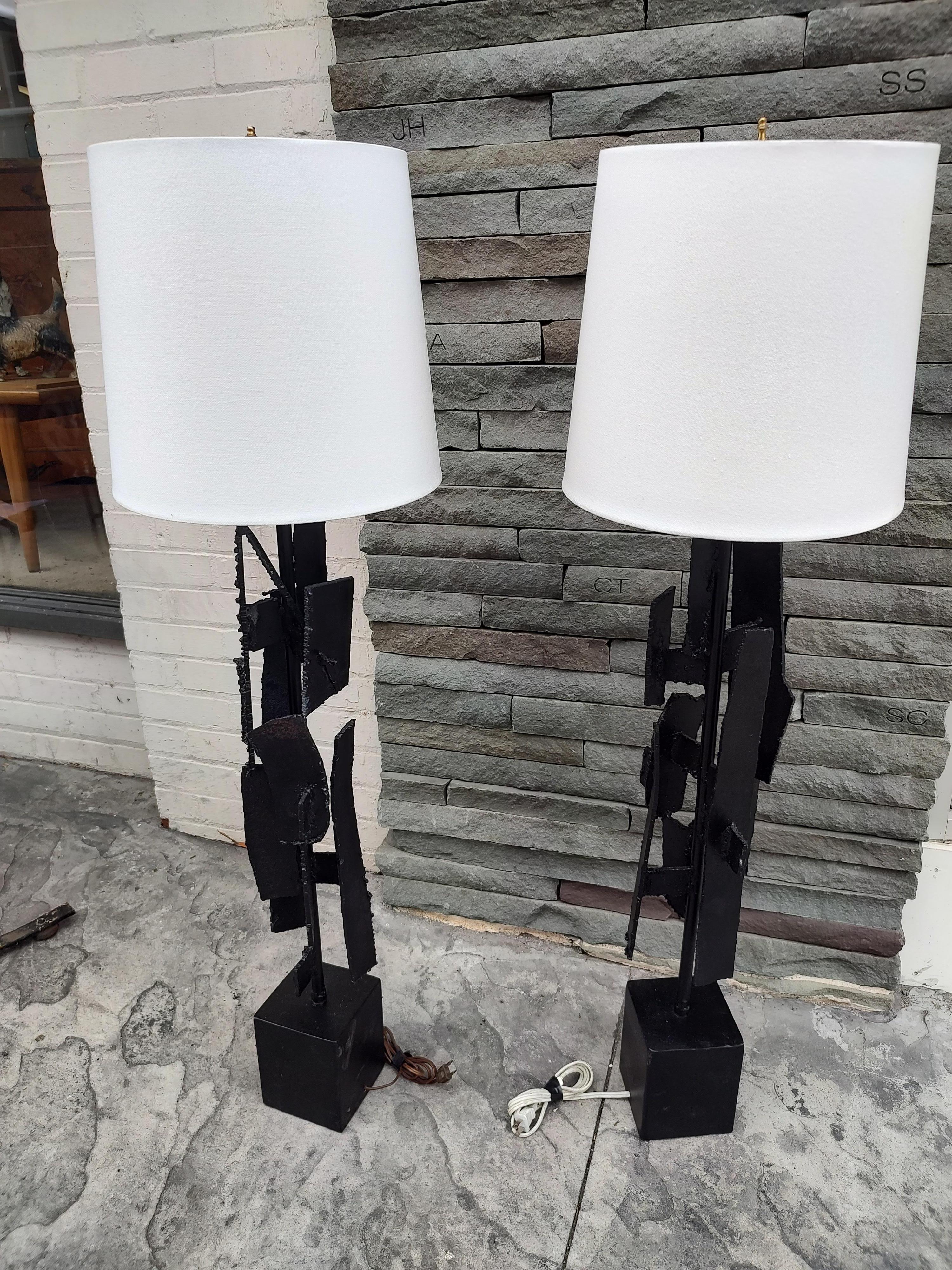 Pair of Mid Century Modern Sculptural Brutalist Torch Cut Steel Table Lamps  For Sale 2