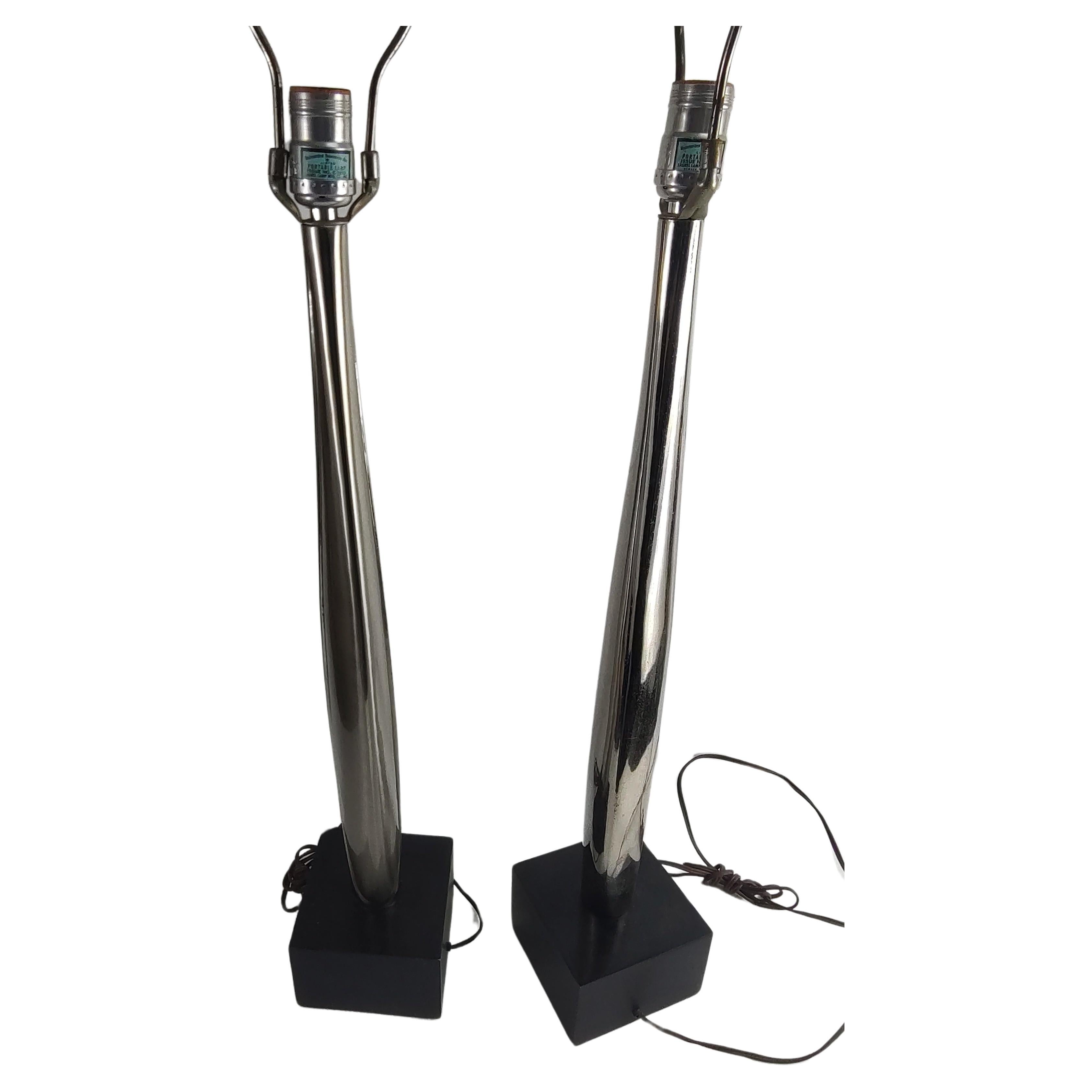 Mid-20th Century Pair Mid Century Modern Sculptural Chrome w Black Plinth Bases Laurel Lamp Co. For Sale