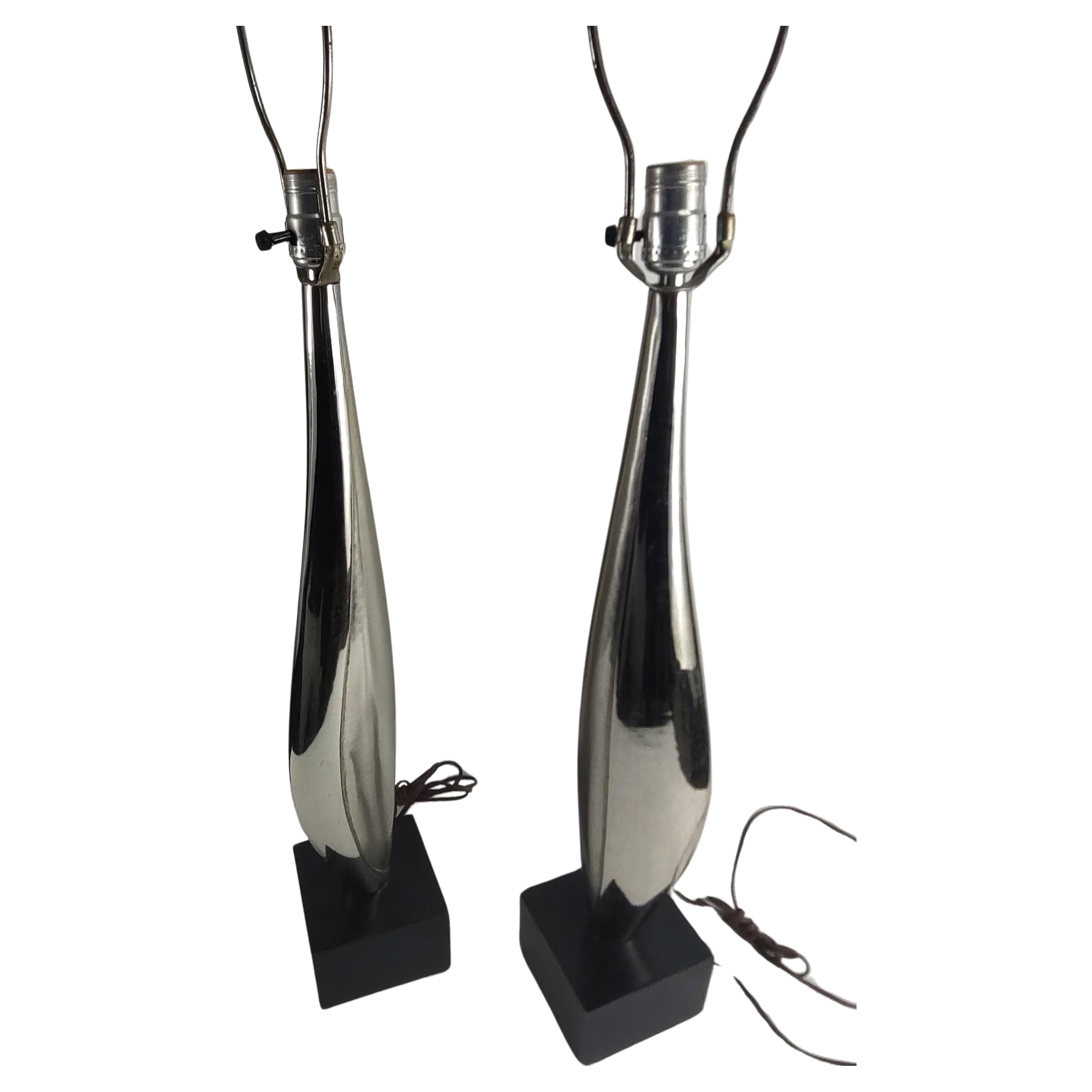 Steel Pair Mid Century Modern Sculptural Chrome w Black Plinth Bases Laurel Lamp Co. For Sale
