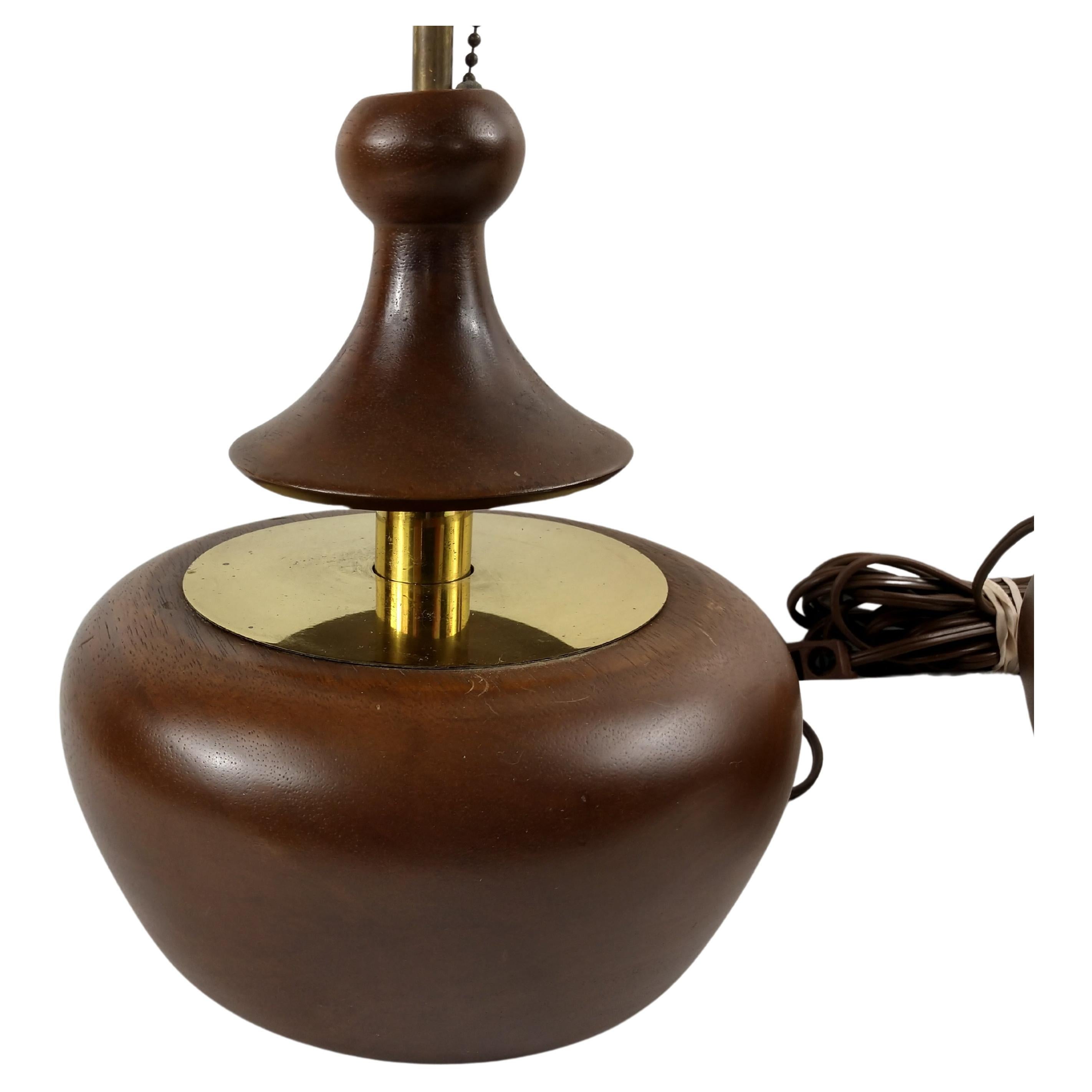 Pareja de lámparas de mesa escultóricas danesas modernas de mediados de siglo, de Tony Paul Danés en venta