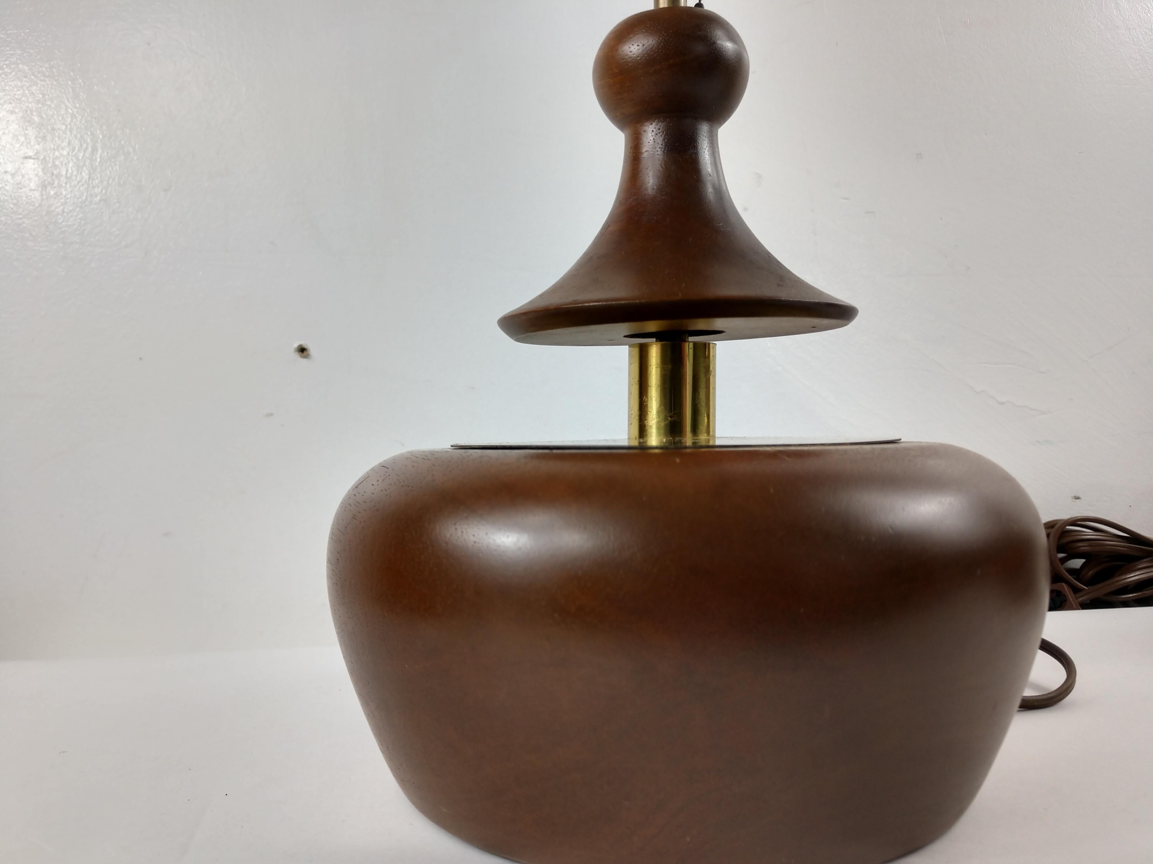 Pair of Mid-Century Modern Sculptural Danish Table Lamps For Sale 2