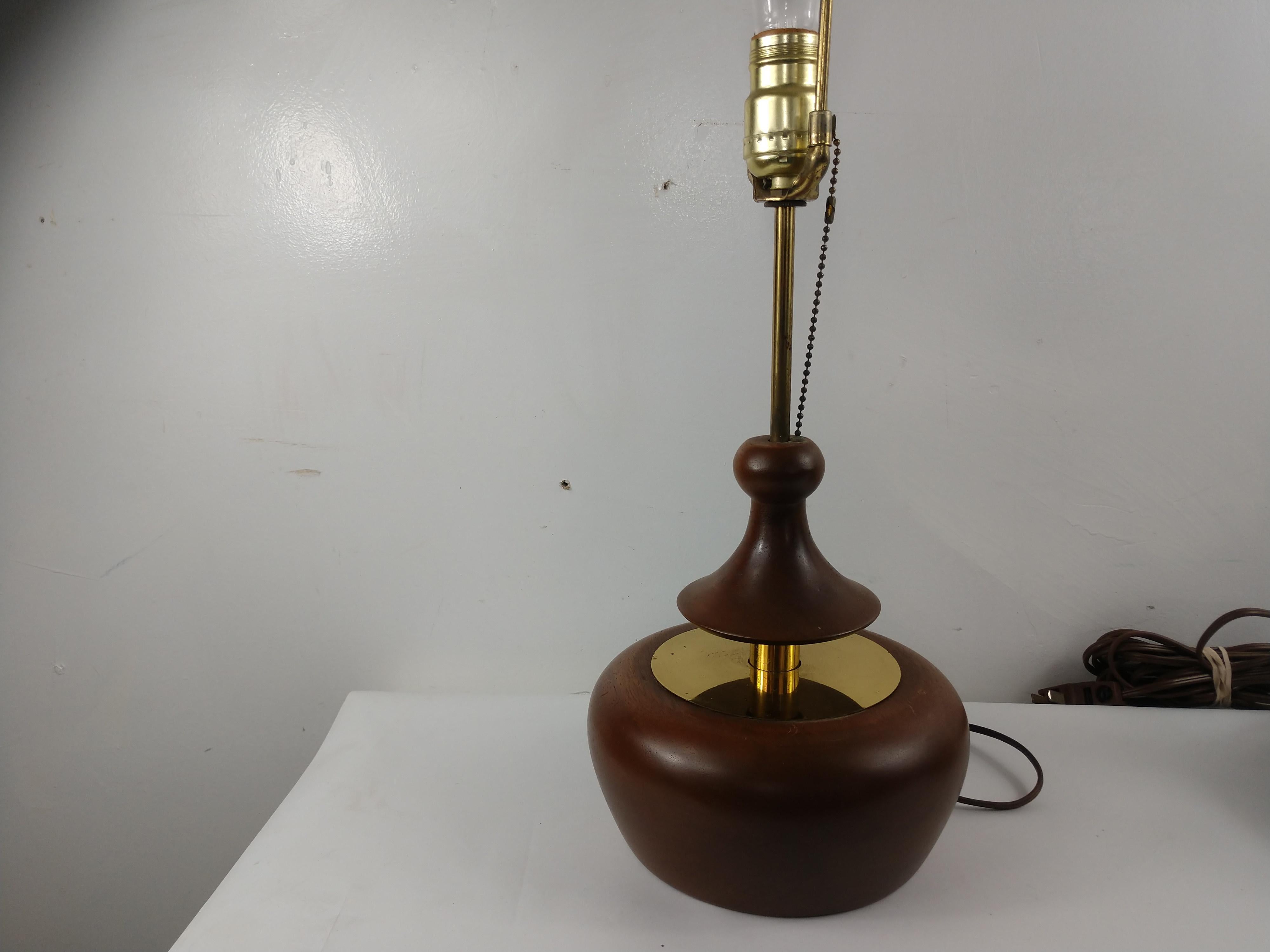 Pair of Mid-Century Modern Sculptural Danish Table Lamps For Sale 4