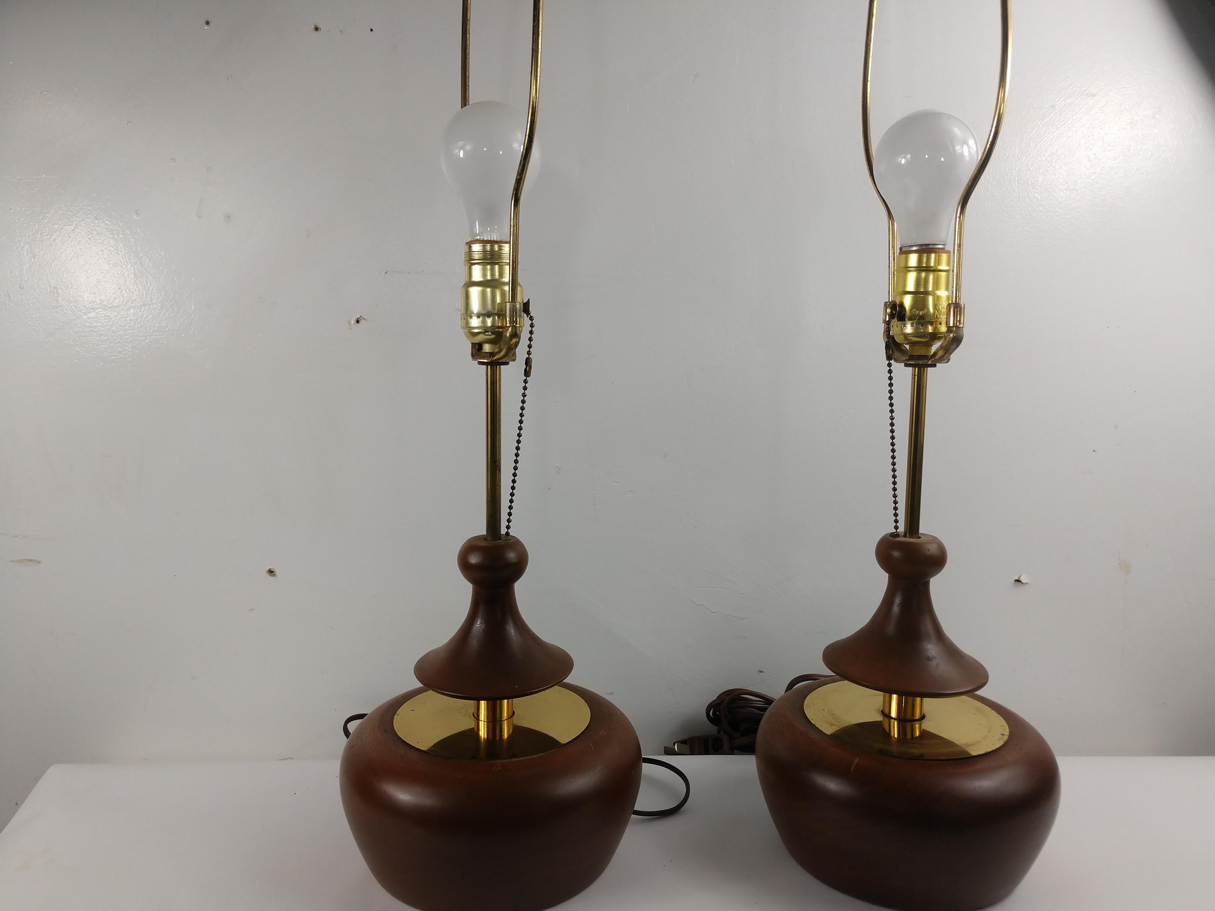 Brass Pair of Mid-Century Modern Sculptural Danish Table Lamps For Sale