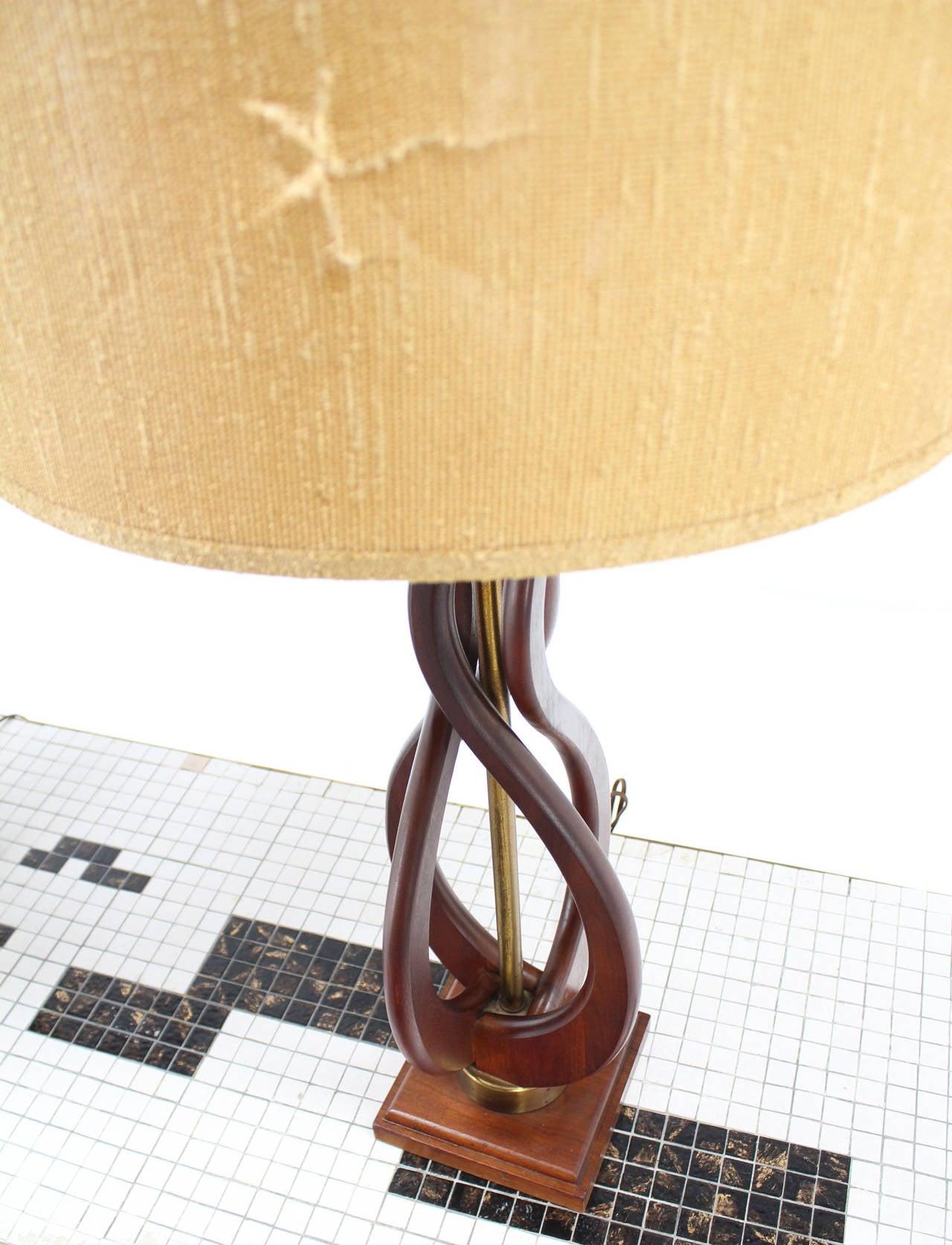 Polished Pair of Mid Century Modern Sculptural Flame Motive Oiled Walnut Table Lamps MINT For Sale