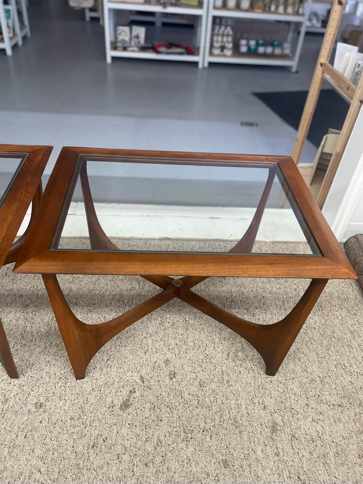 Pair of Mid-Century Modern Sculptural Possibly Walnut and Glass End Tables. For Sale 2