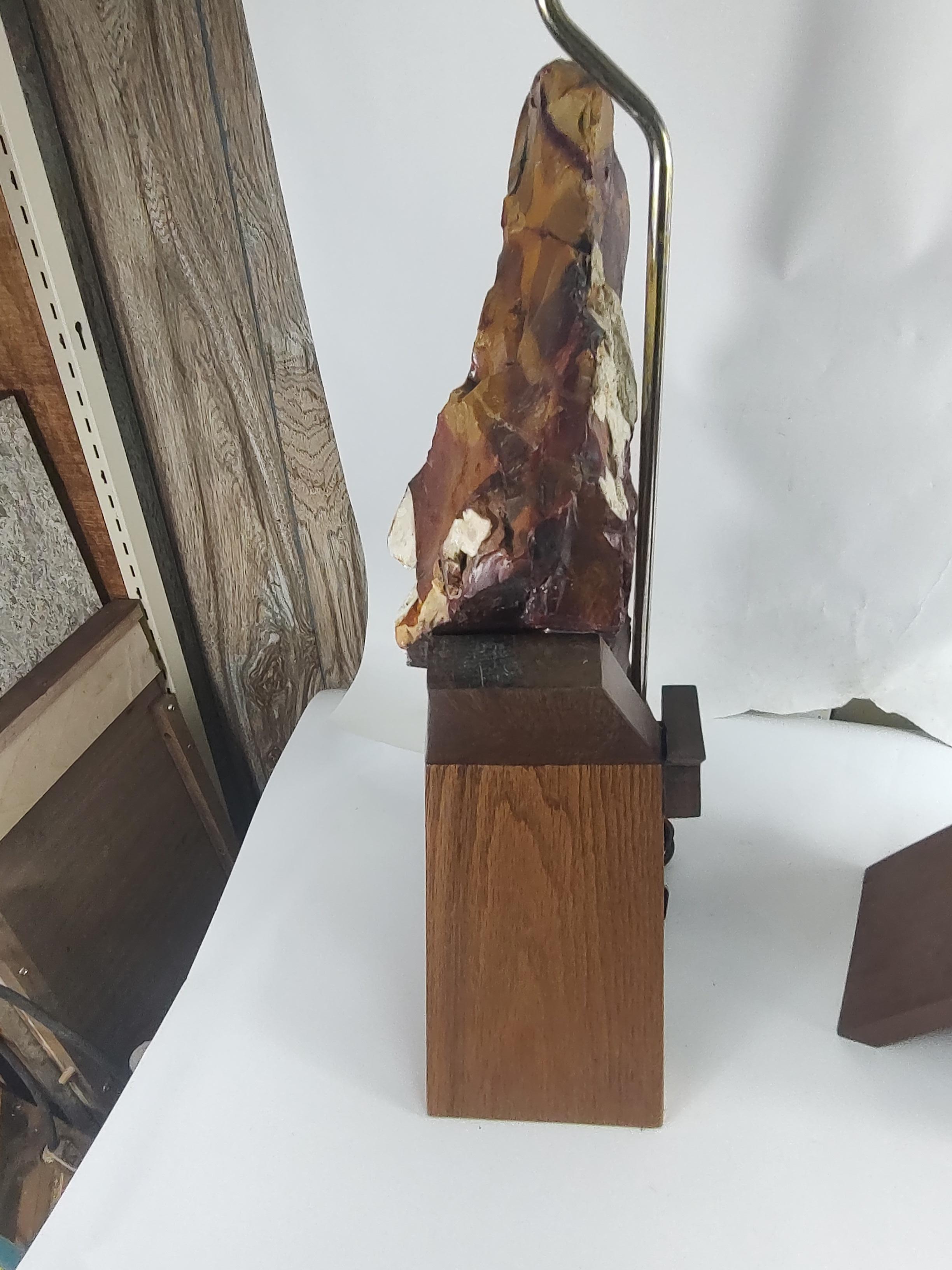 Late 20th Century Pair of Mid Century Modern Sculptural Raw Onyx & Teak Table Lamps For Sale
