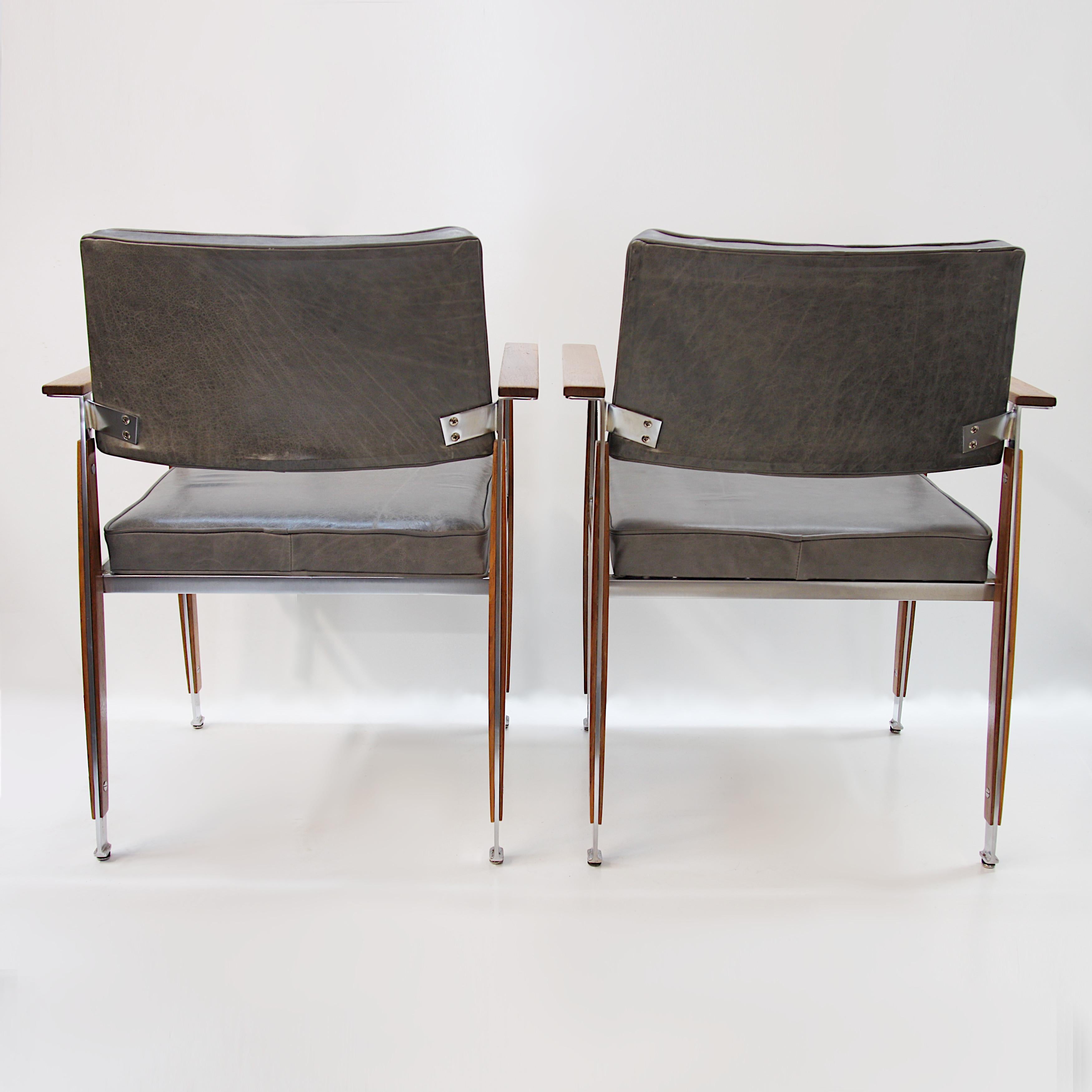 Paire de chaises d'appoint modernes du milieu du siècle dernier par William B Sklaroff pour Robert John Bon état - En vente à Lafayette, IN