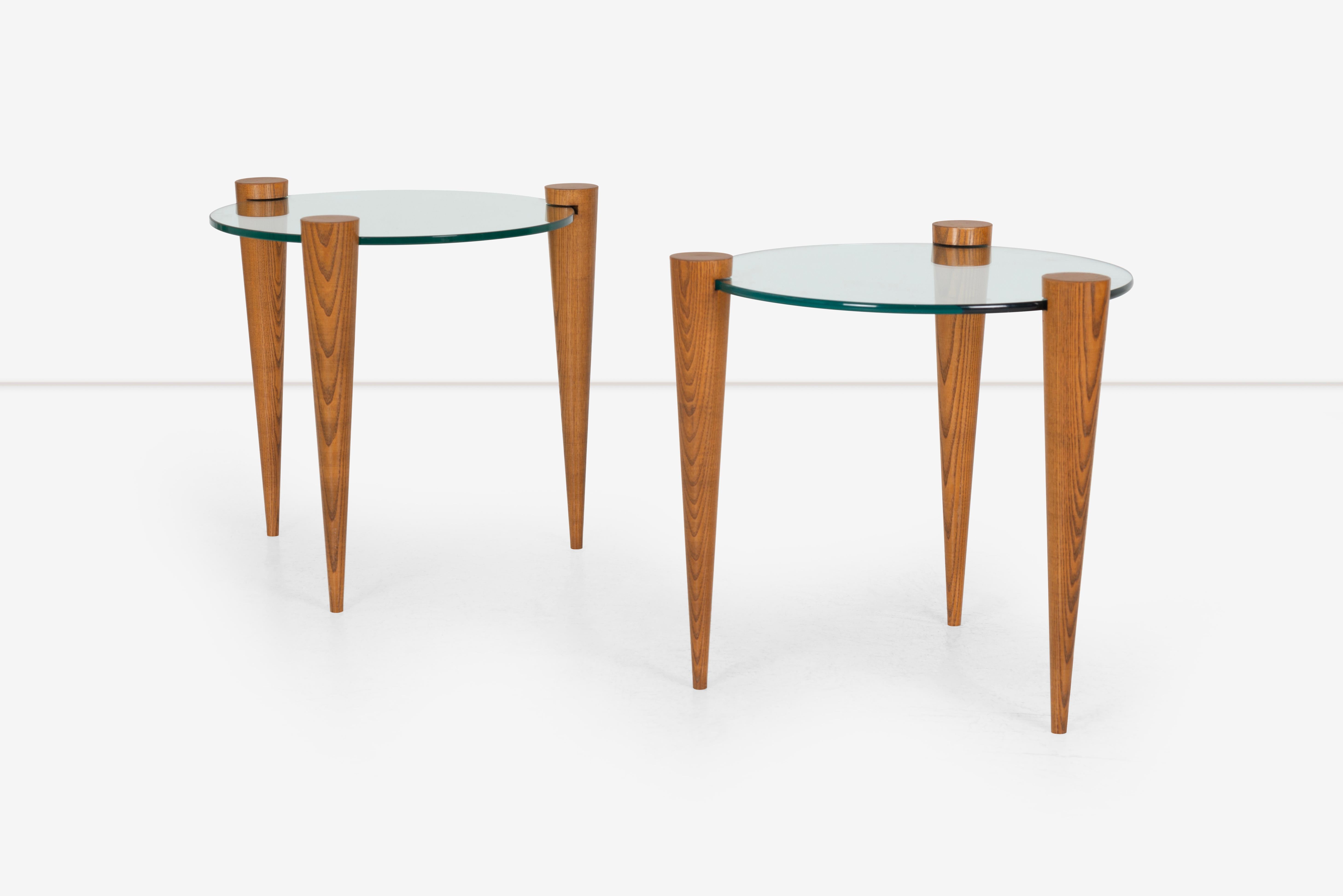 Glass Pair of Mid-Century Modern Side Tables. For Sale